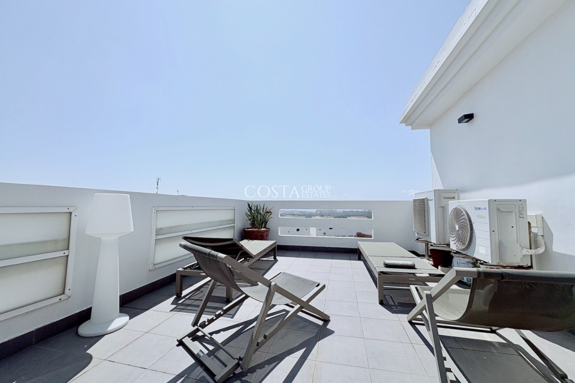 Resale - House -
Dehesa de Campoamor - Las Ramblas