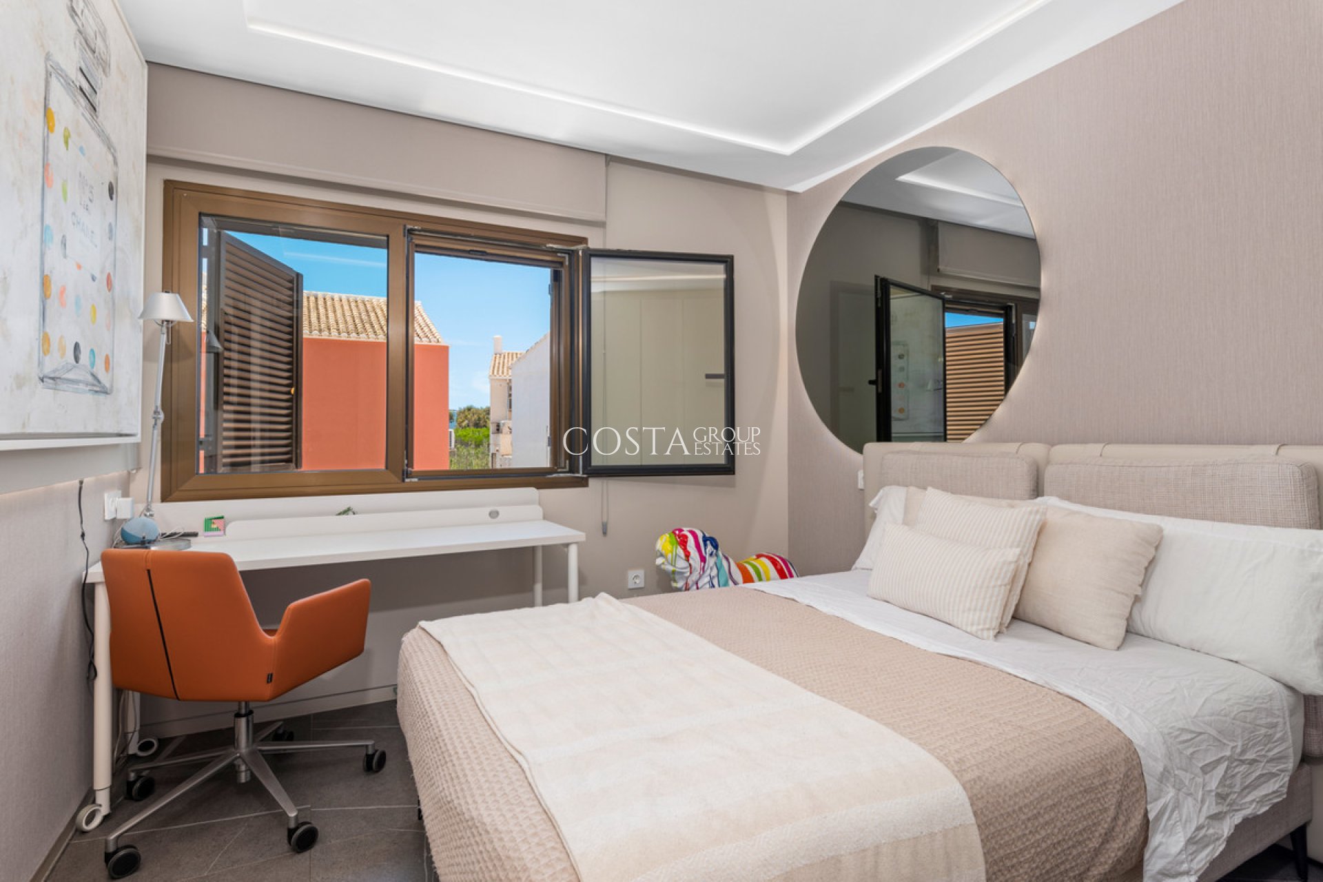 Resale - House -
Guardamar del Segura - Guardamar del Segura Centro