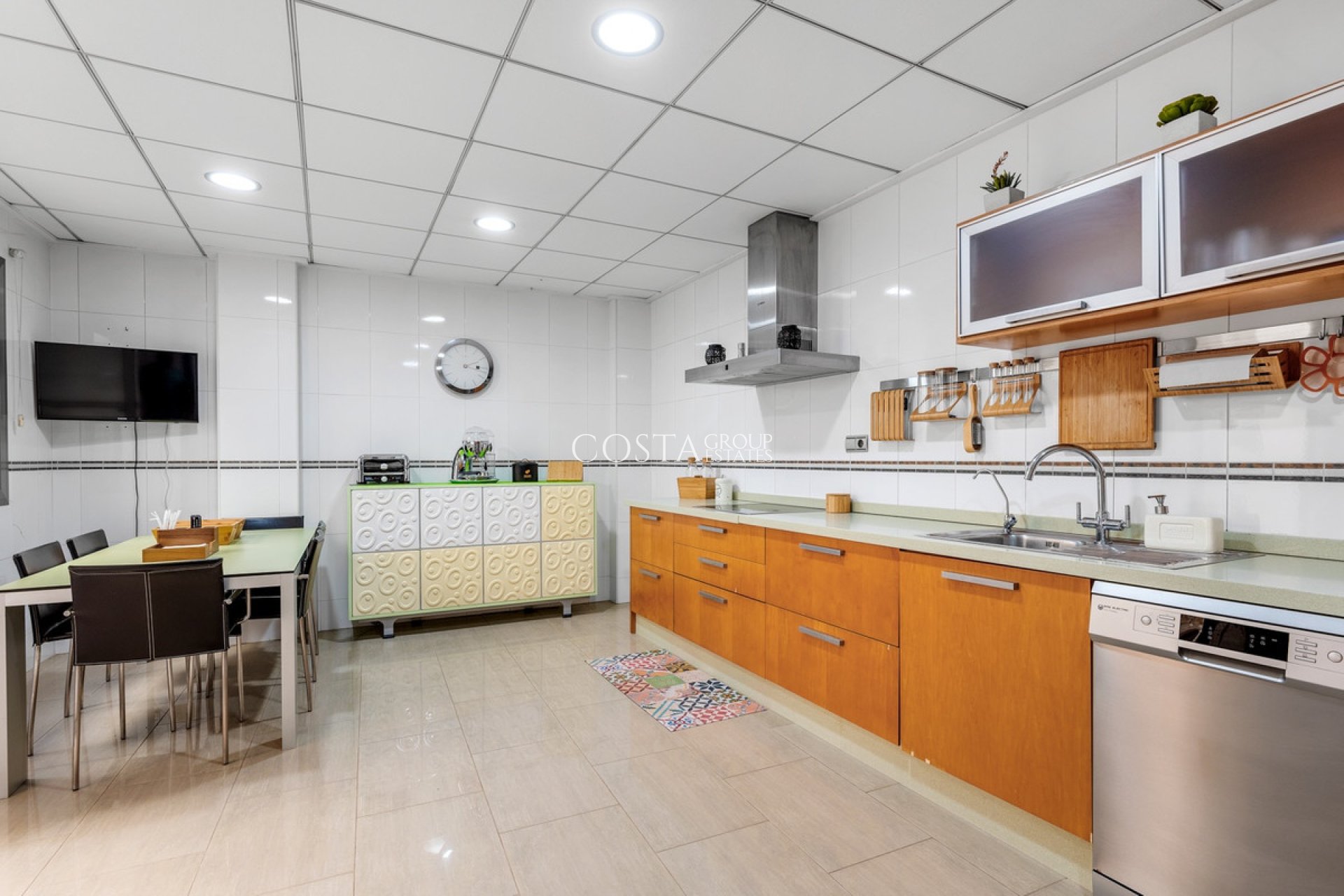 Resale - House -
Guardamar del Segura - Guardamar del Segura Centro