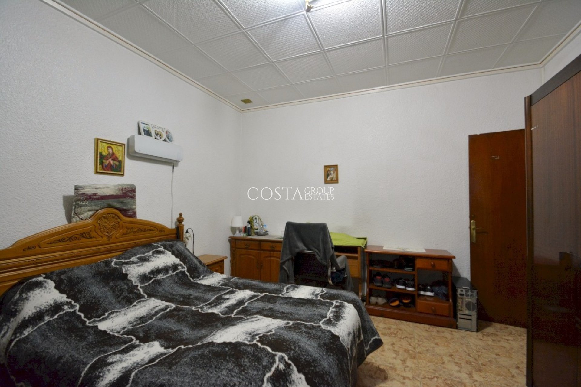 Resale - House -
Guardamar del Segura - Guardamar del Segura Centro