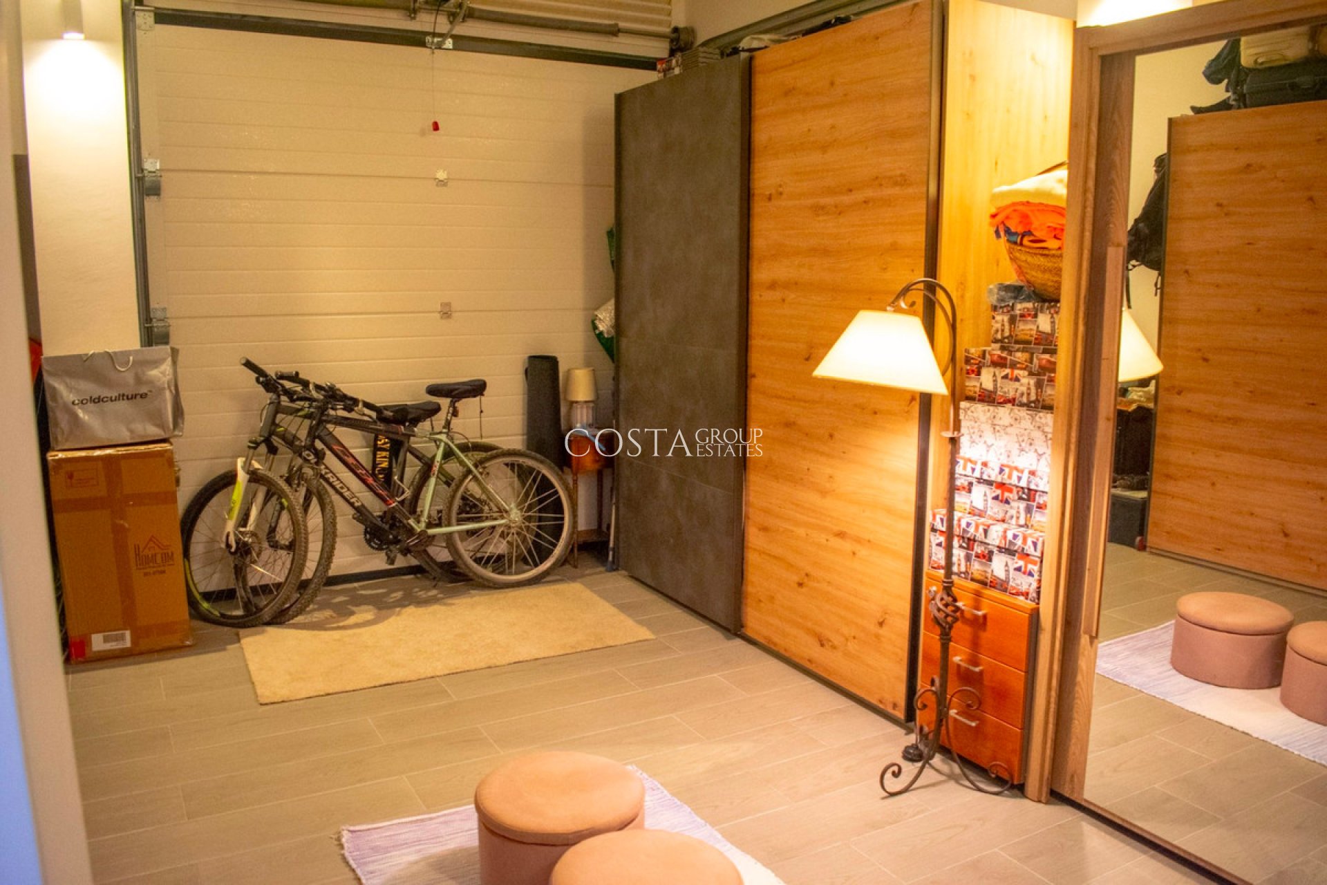 Resale - House -
Guardamar del Segura - Guardamar del Segura Centro