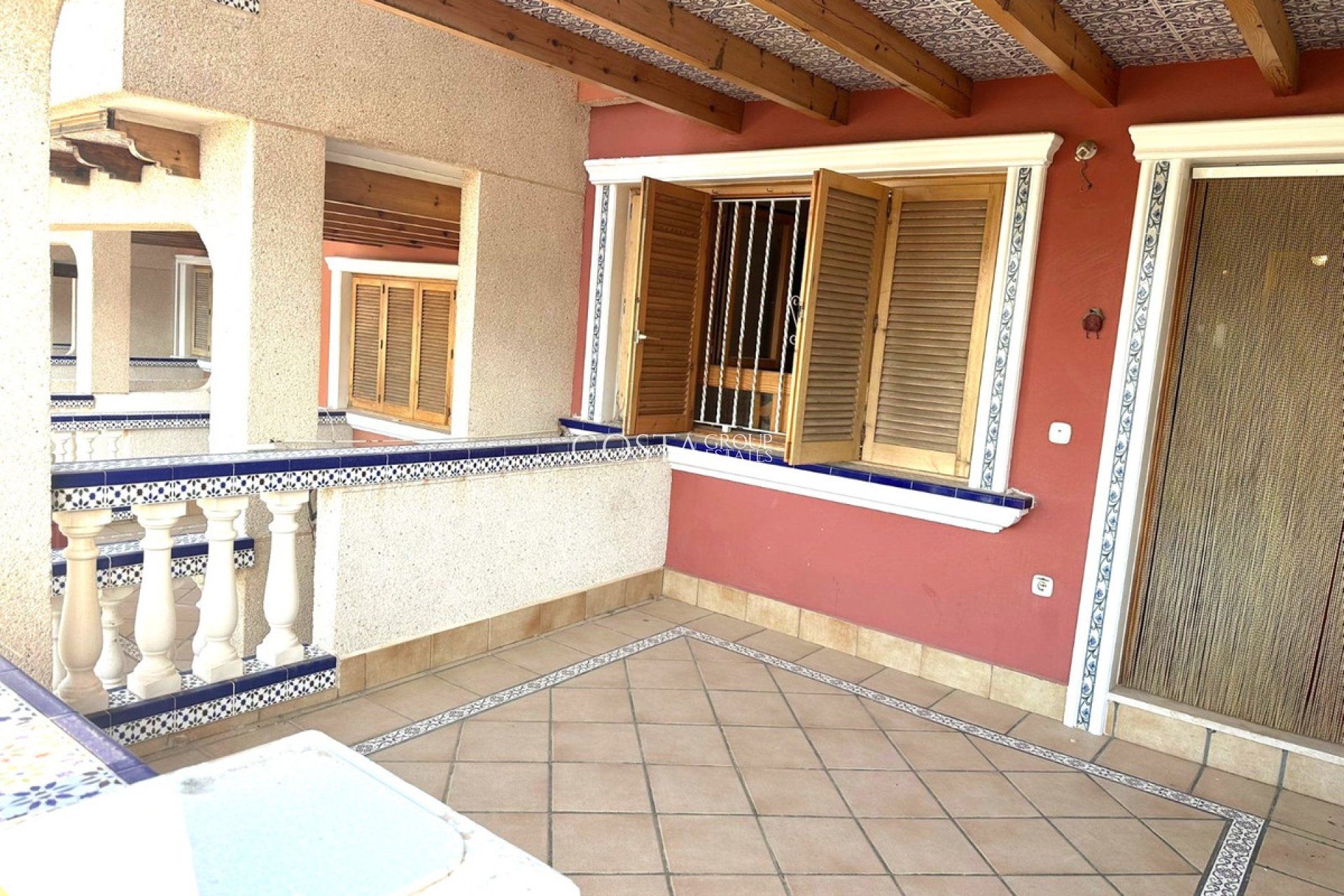 Resale - House -
Guardamar del Segura - Guardamar del Segura Centro