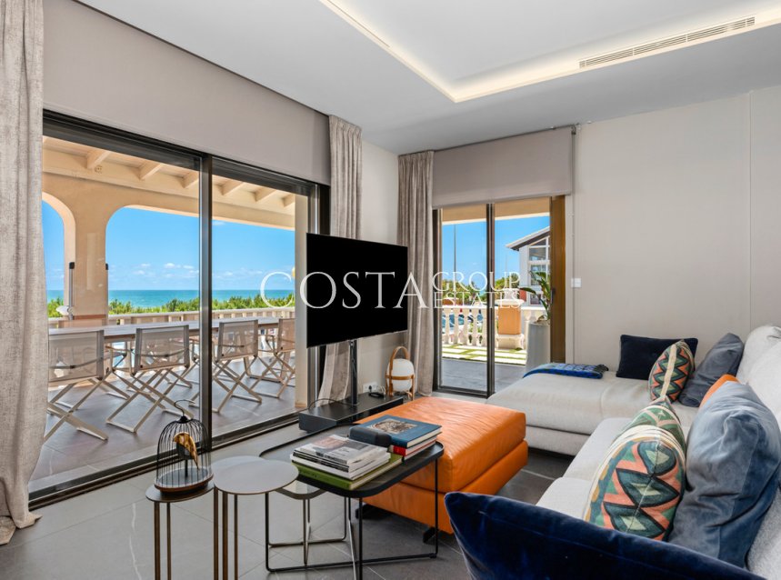 Resale - House -
Guardamar del Segura - Guardamar del Segura Centro