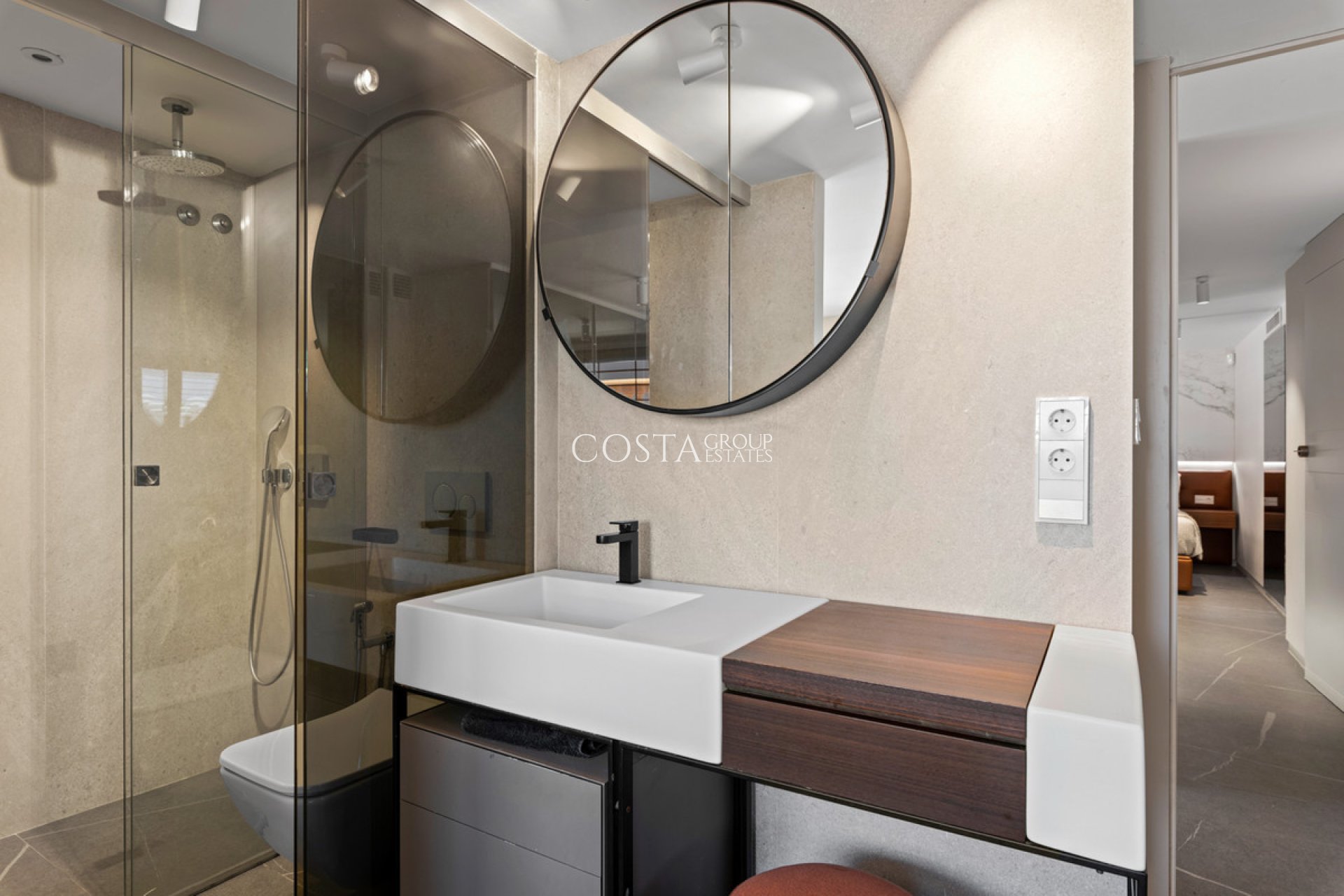 Resale - House -
Guardamar del Segura - Guardamar del Segura Centro