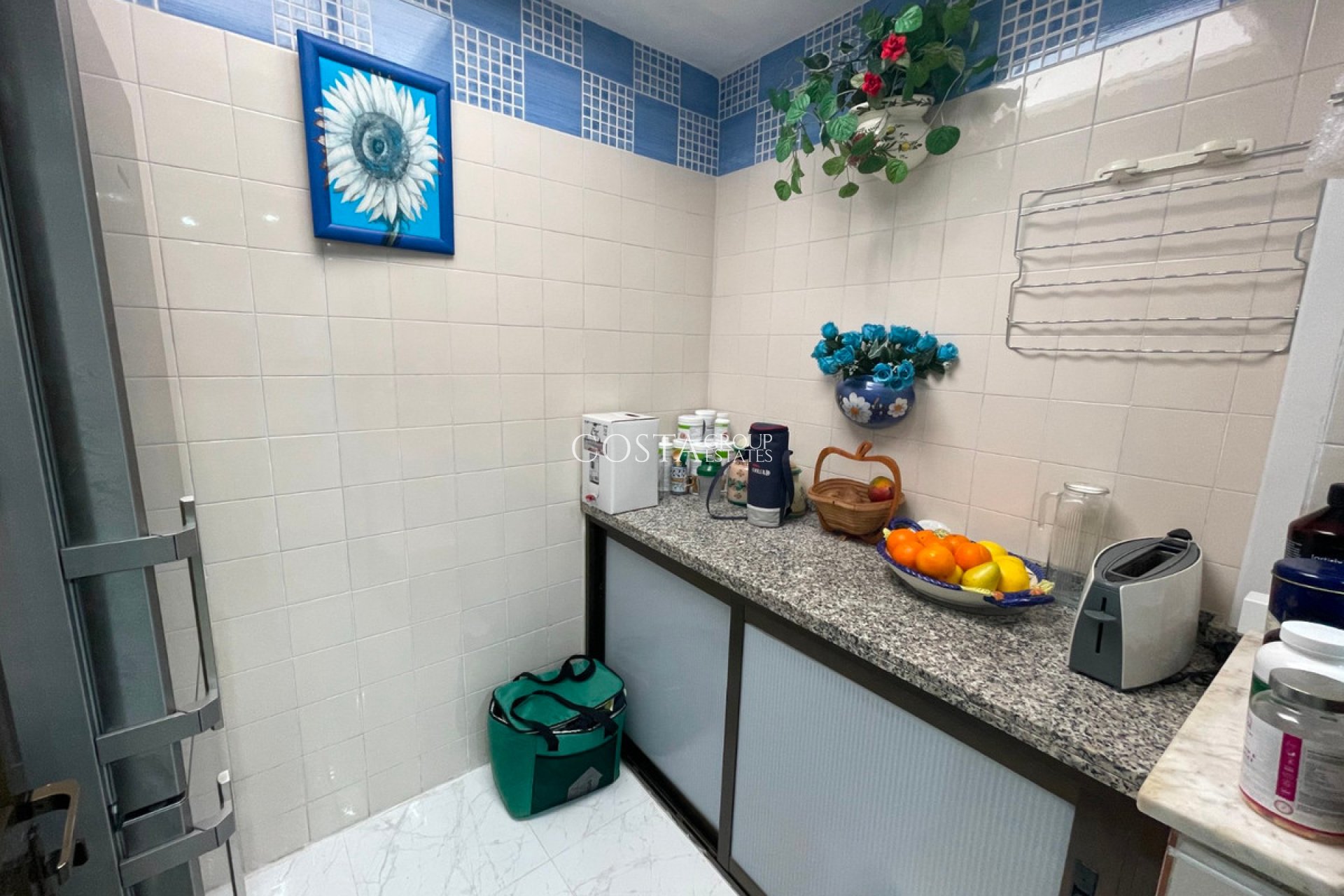 Resale - House -
Guardamar del Segura - Guardamar del Segura Centro