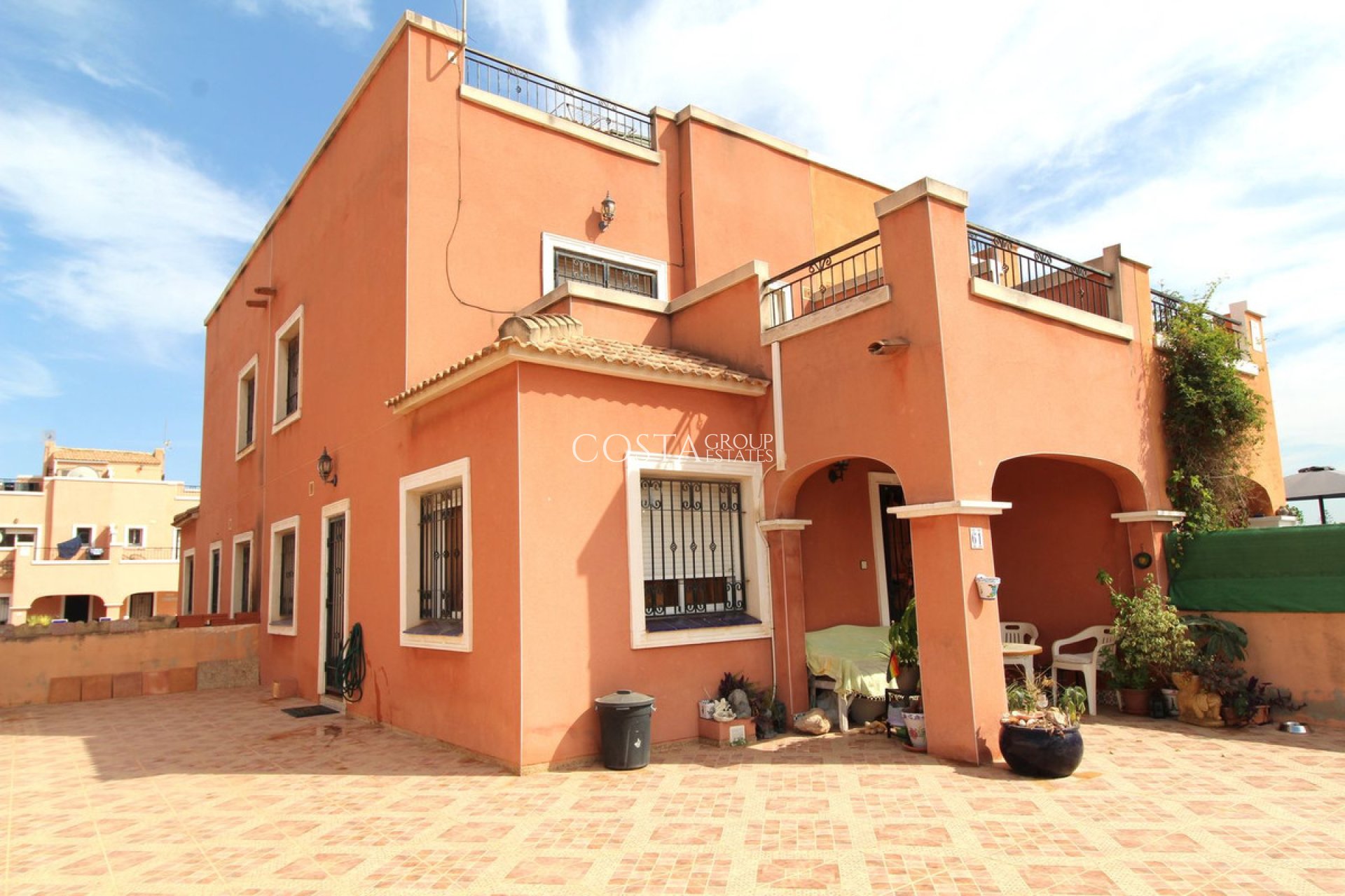 Resale - House -
Los Montesinos - Los Montesinos Centro