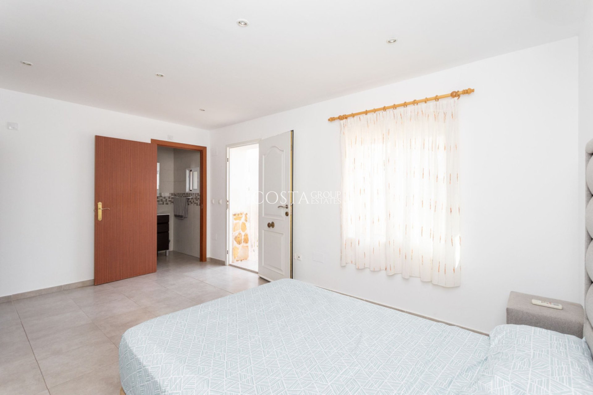 Resale - House -
Los Montesinos - Los Montesinos Centro