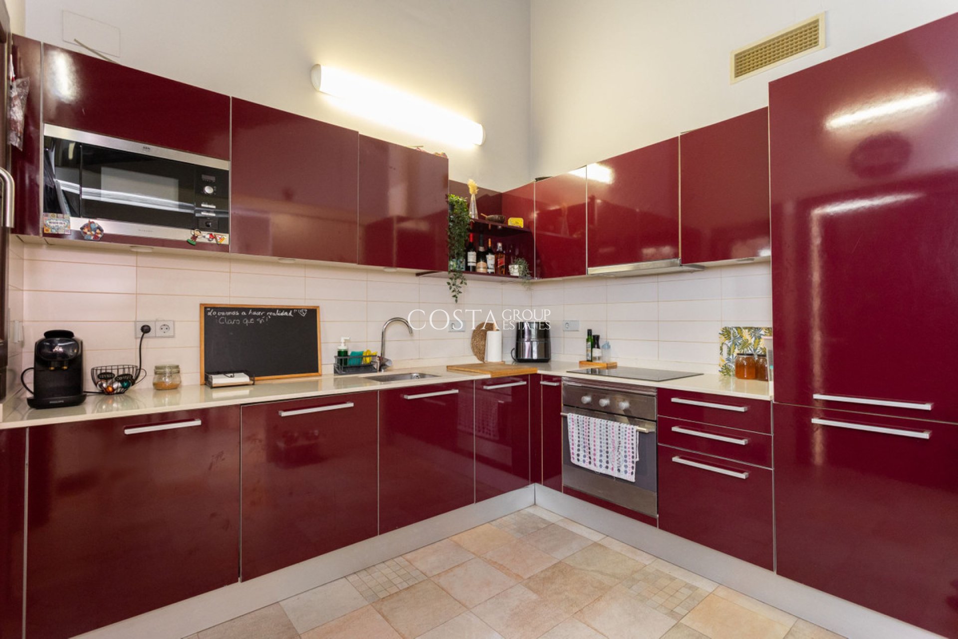 Resale - House -
Murcia - Sucina