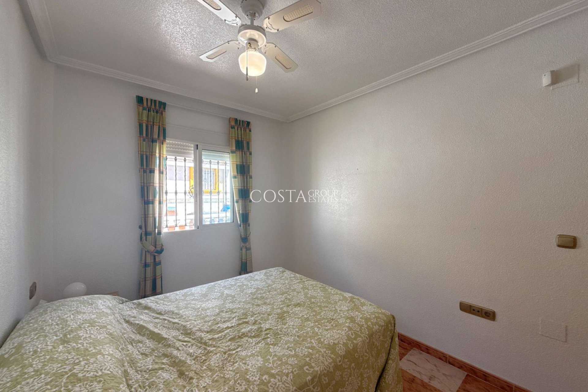 Resale - House -
Orihuela - Cabo Roig