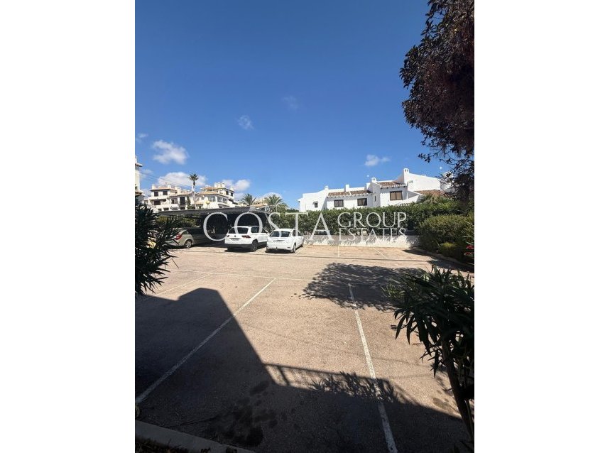 Resale - House -
Orihuela Costa - Cabo Roig