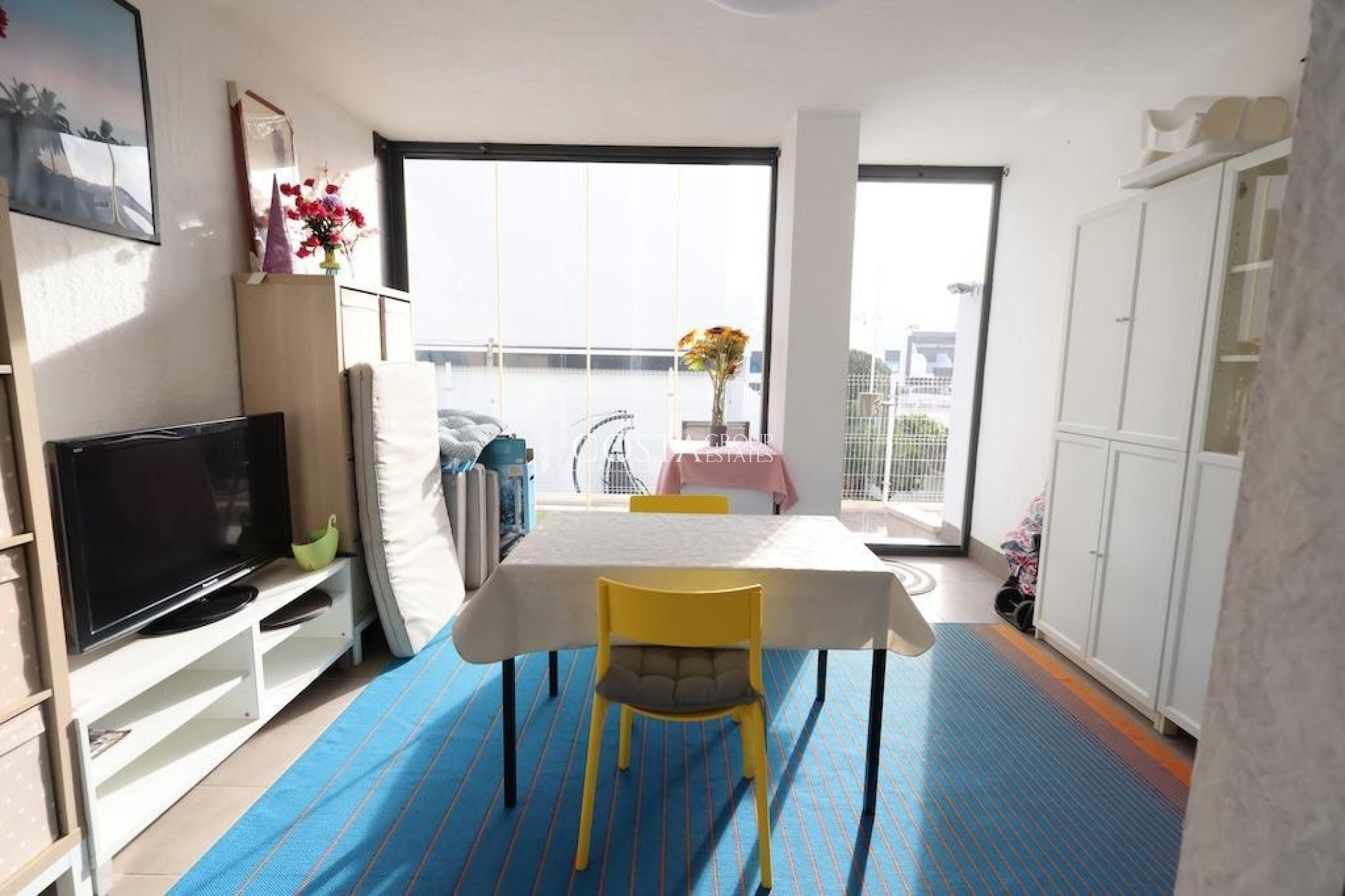 Resale - House -
Orihuela Costa - La Zenia