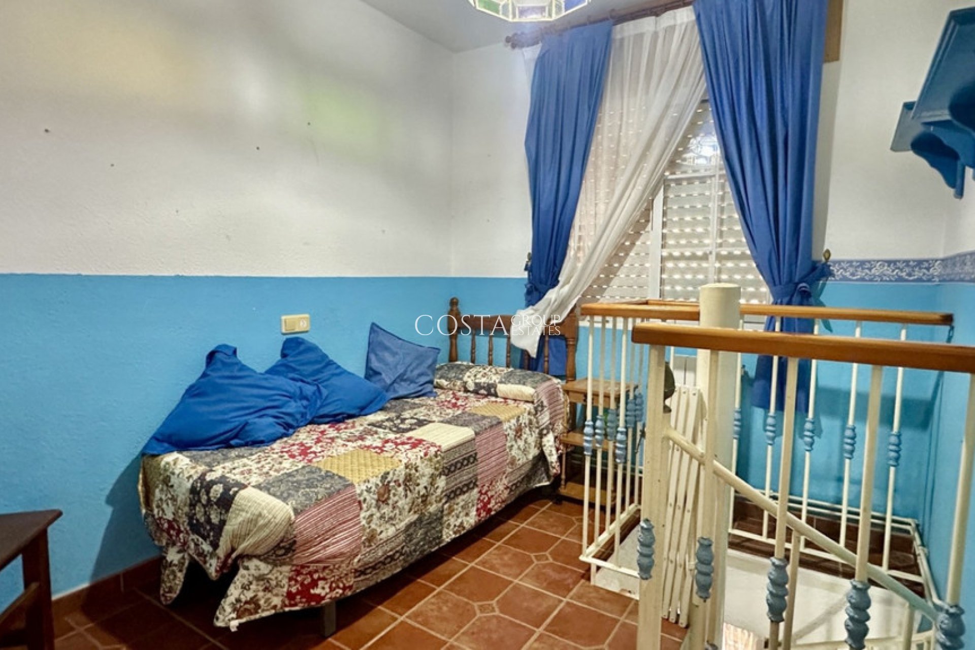 Resale - House -
Orihuela Costa - Los Altos