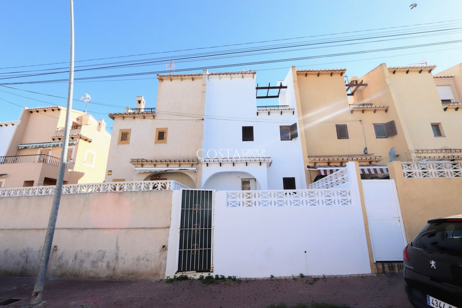 Resale - House -
Orihuela Costa - Los Balcones