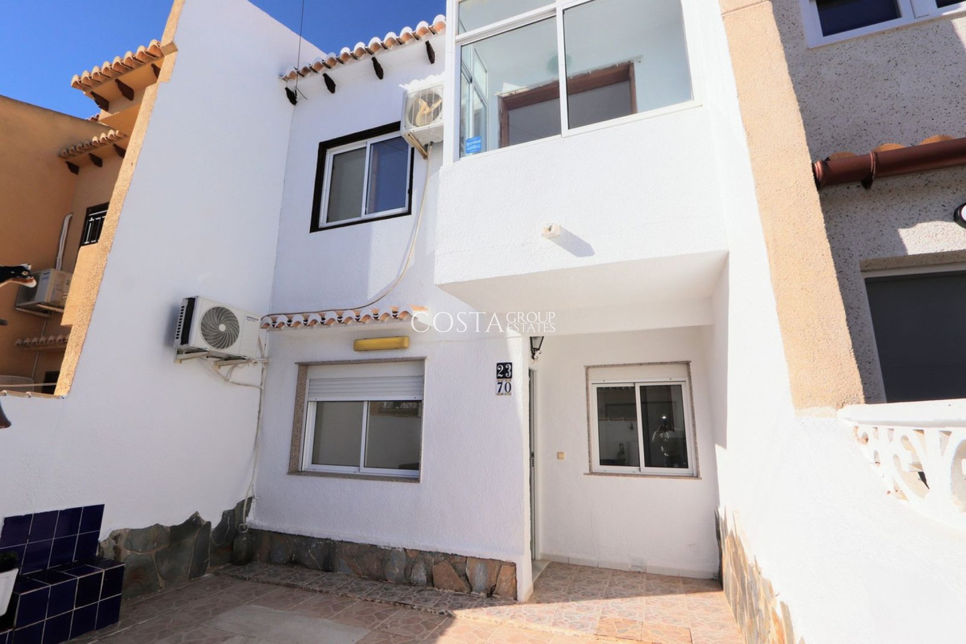 Resale - House -
Orihuela Costa - Los Balcones