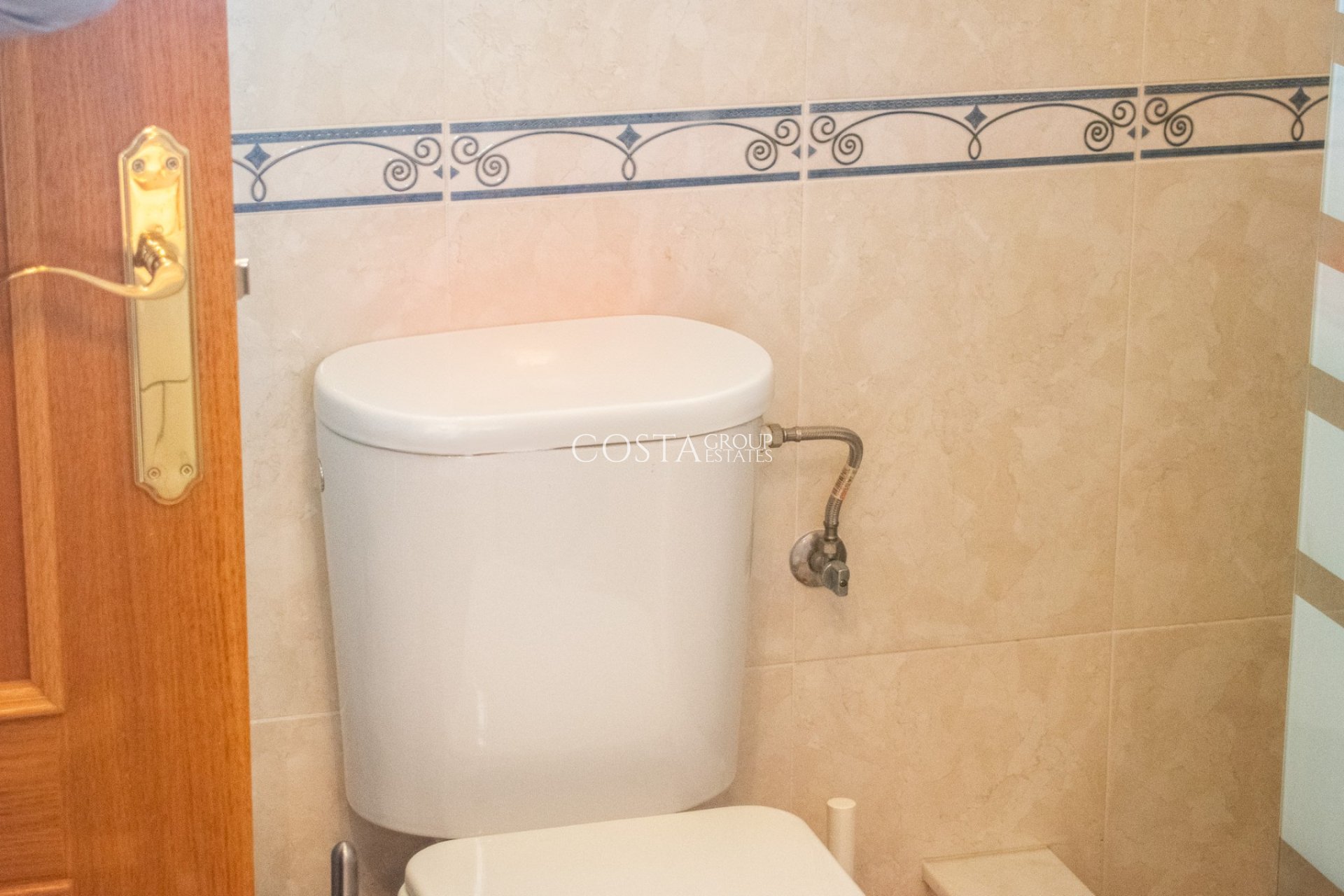 Resale - House -
Orihuela Costa - Los Dolses