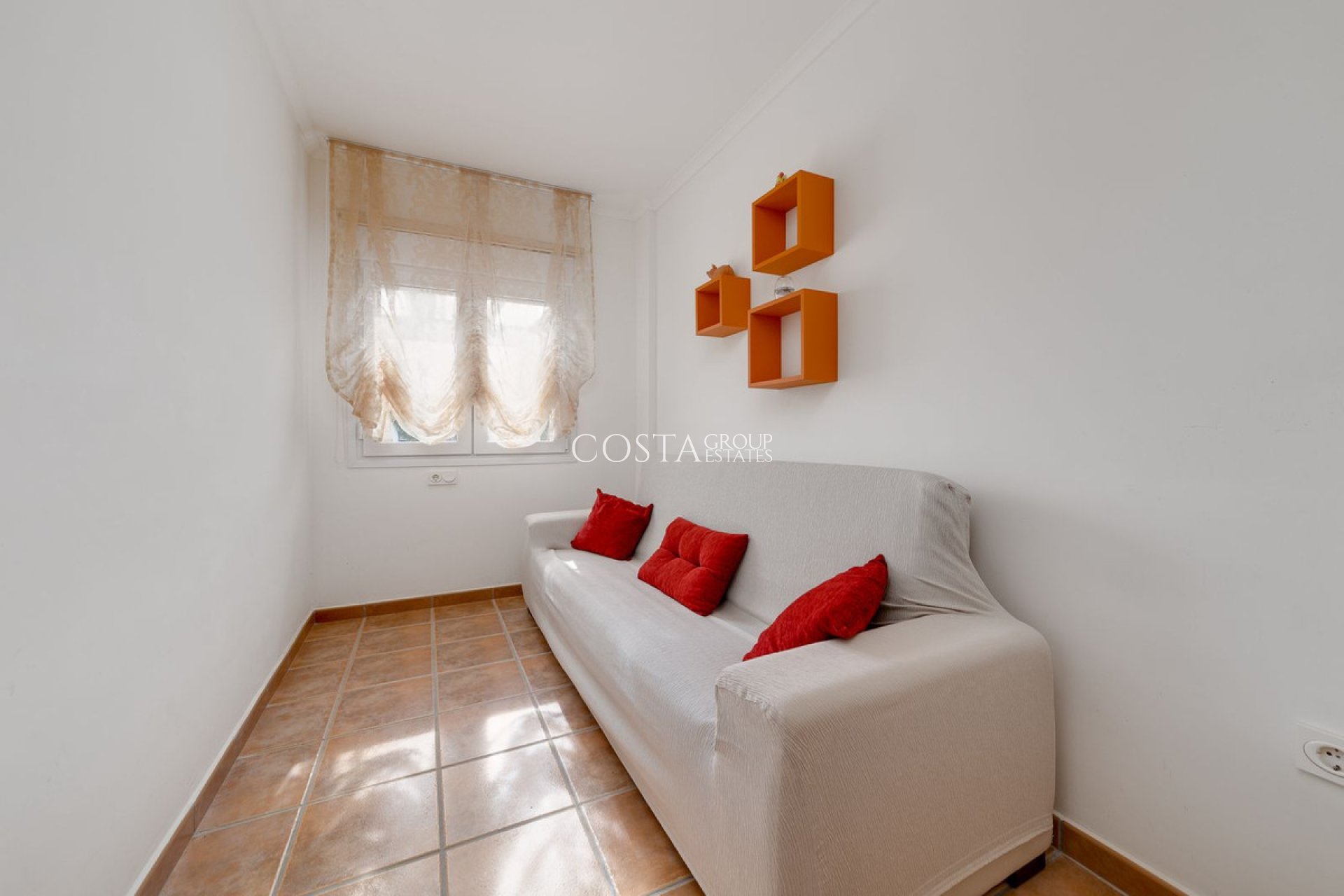 Resale - House -
Orihuela Costa - Mil Palmeras