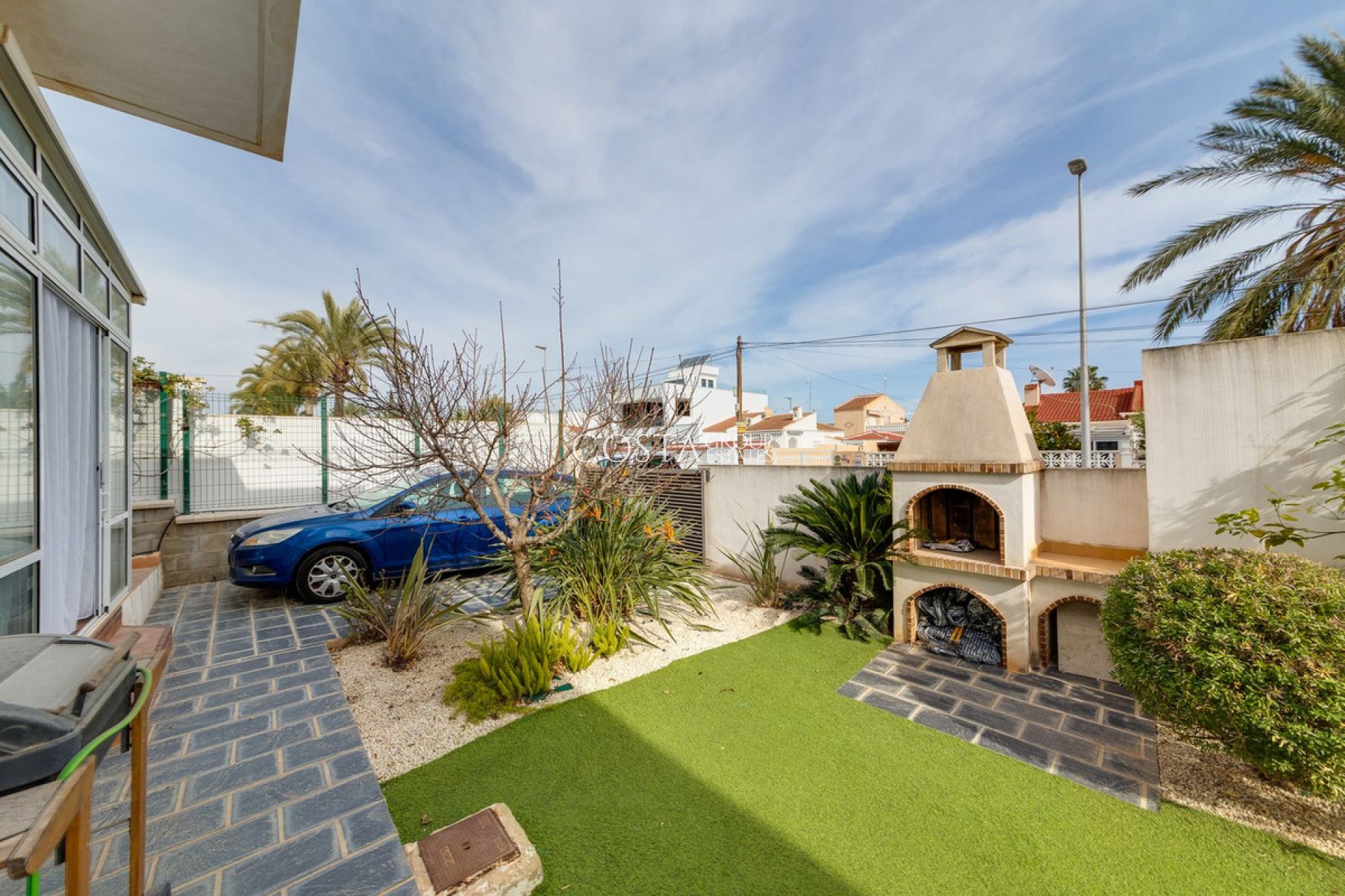 Resale - House -
Orihuela Costa - Mil Palmeras