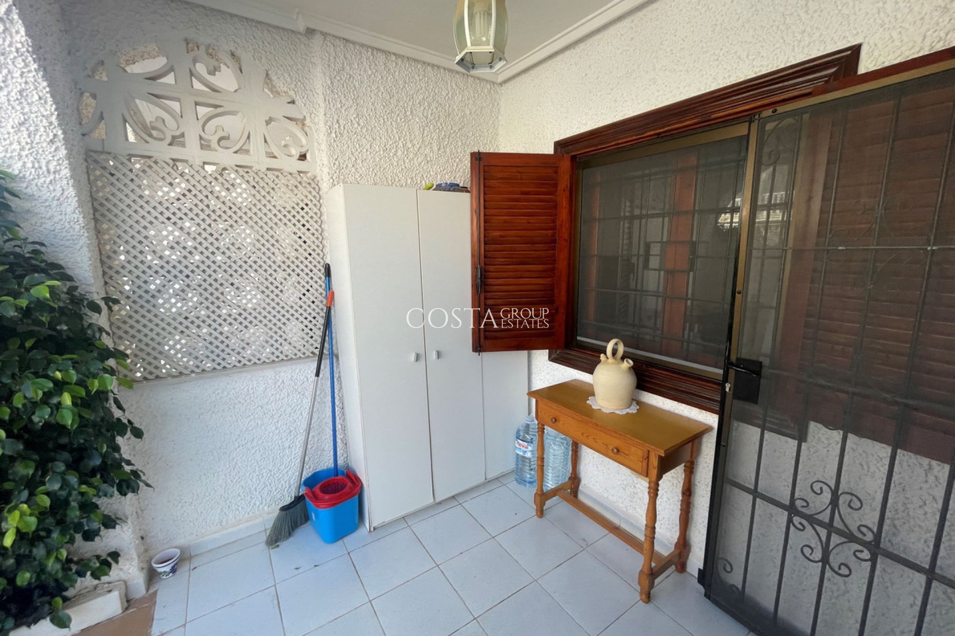Resale - House -
Orihuela Costa - Mil Palmeras