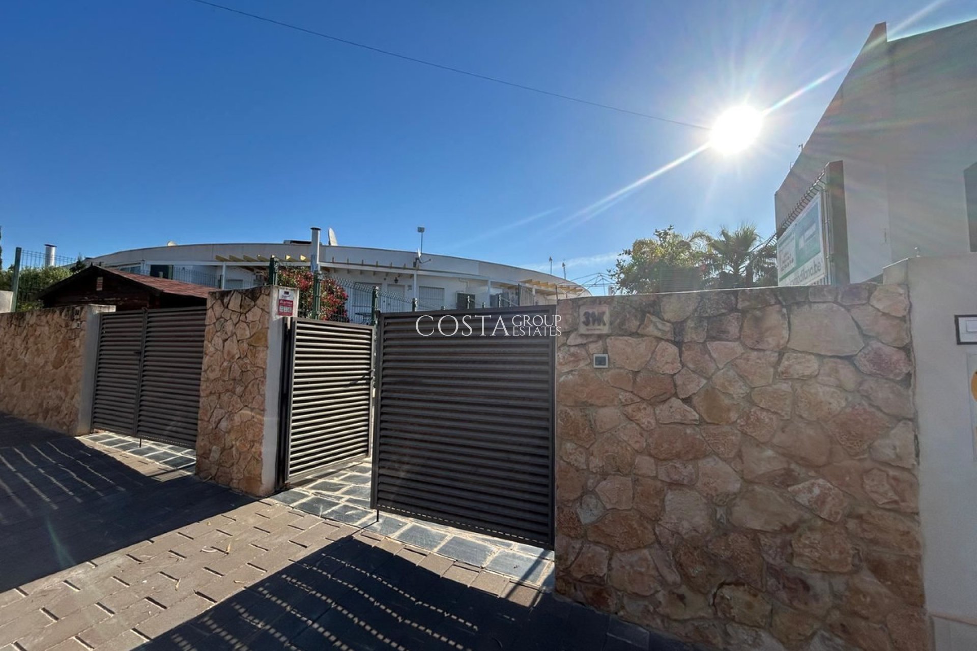 Resale - House -
Orihuela Costa - Mil Palmeras