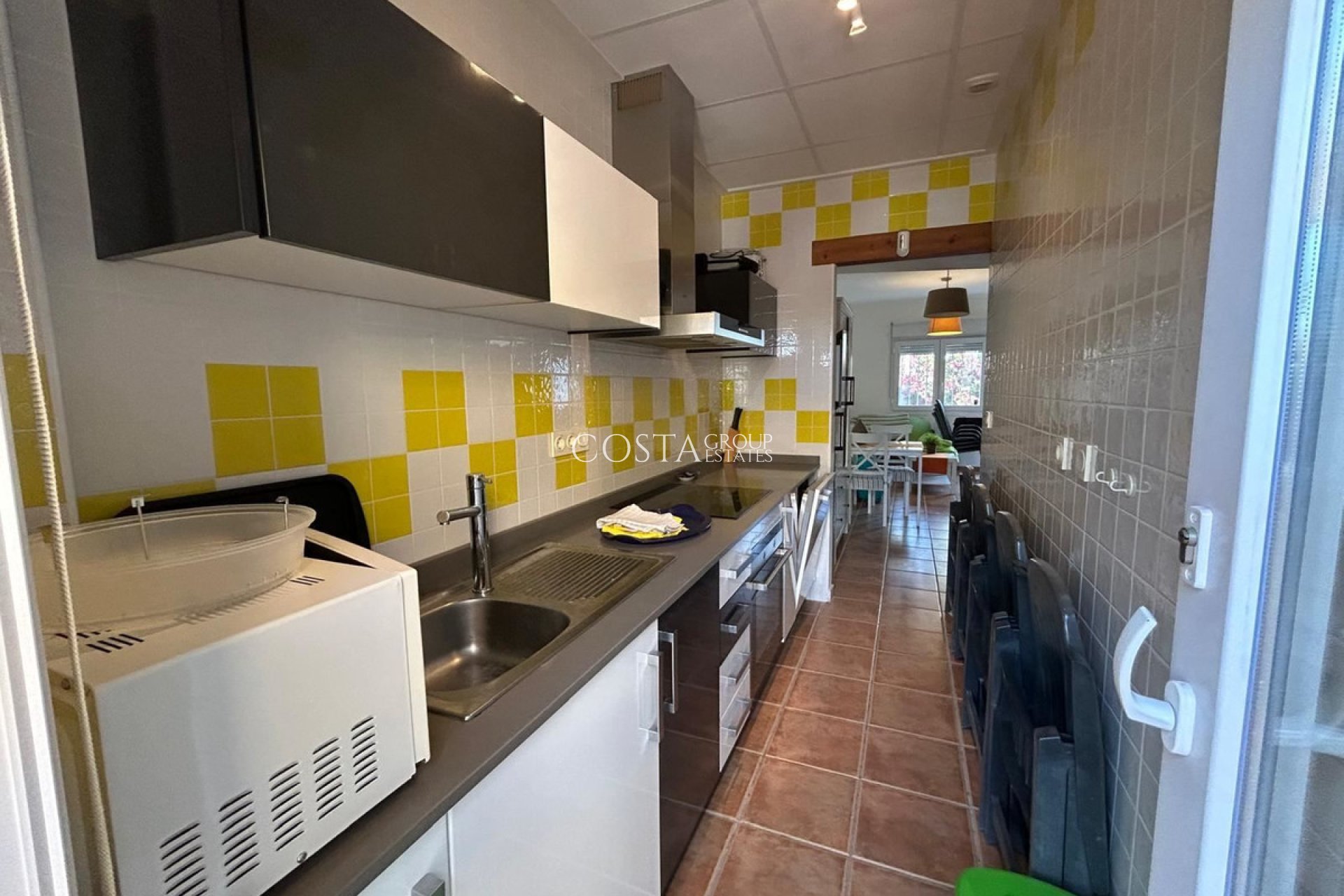 Resale - House -
Orihuela Costa - Mil Palmeras