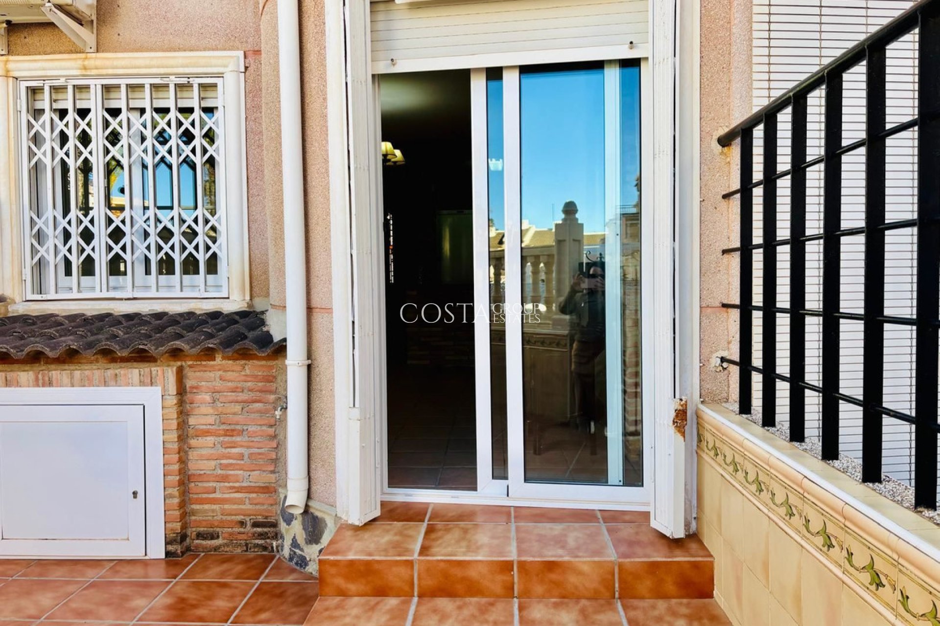 Resale - House -
Orihuela Costa - Mil Palmeras