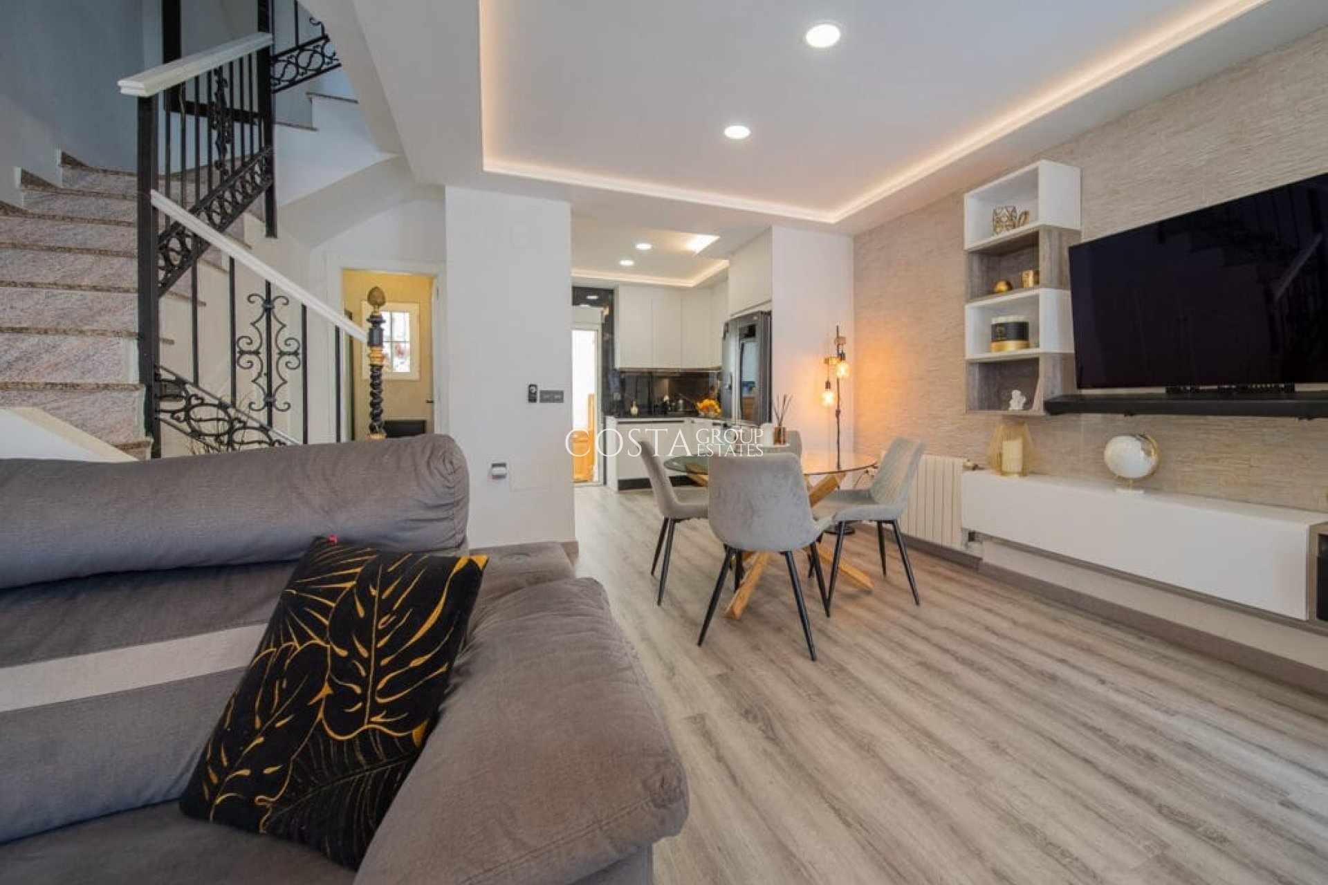 Resale - House -
Orihuela Costa - PAU 26