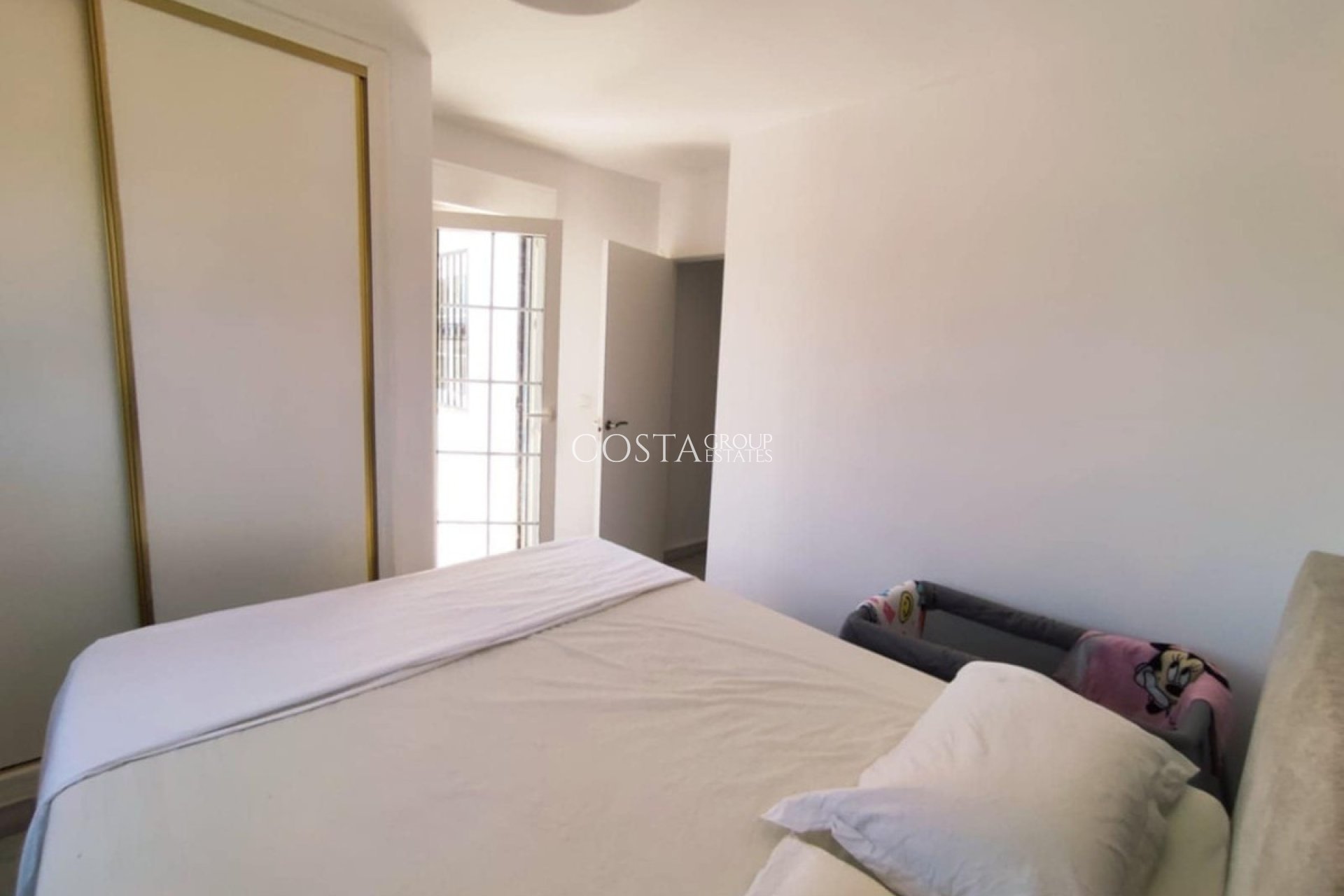 Resale - House -
Orihuela Costa - Playa Flamenca