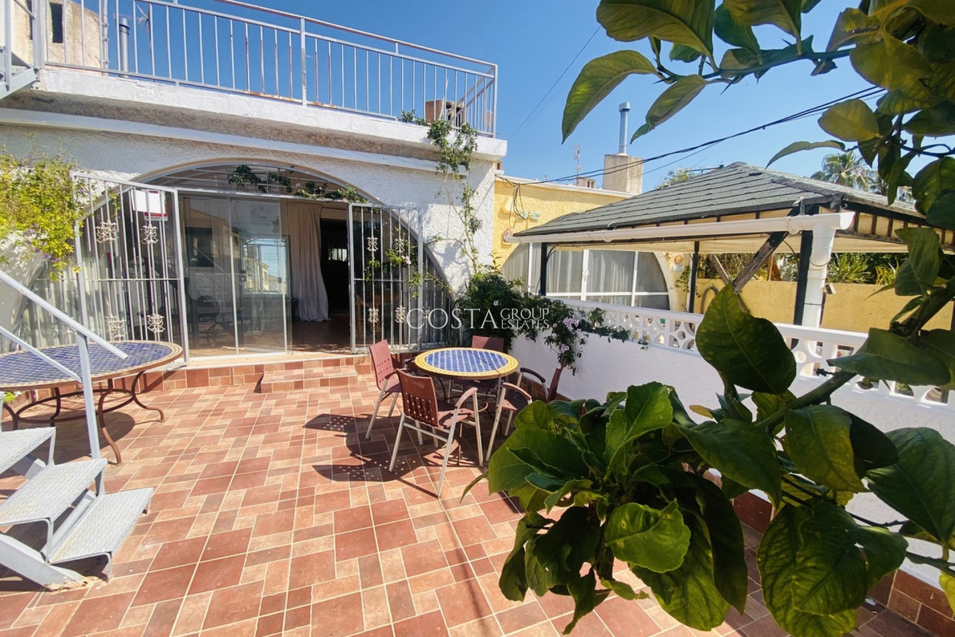 Resale - House -
Orihuela Costa - Playa Flamenca
