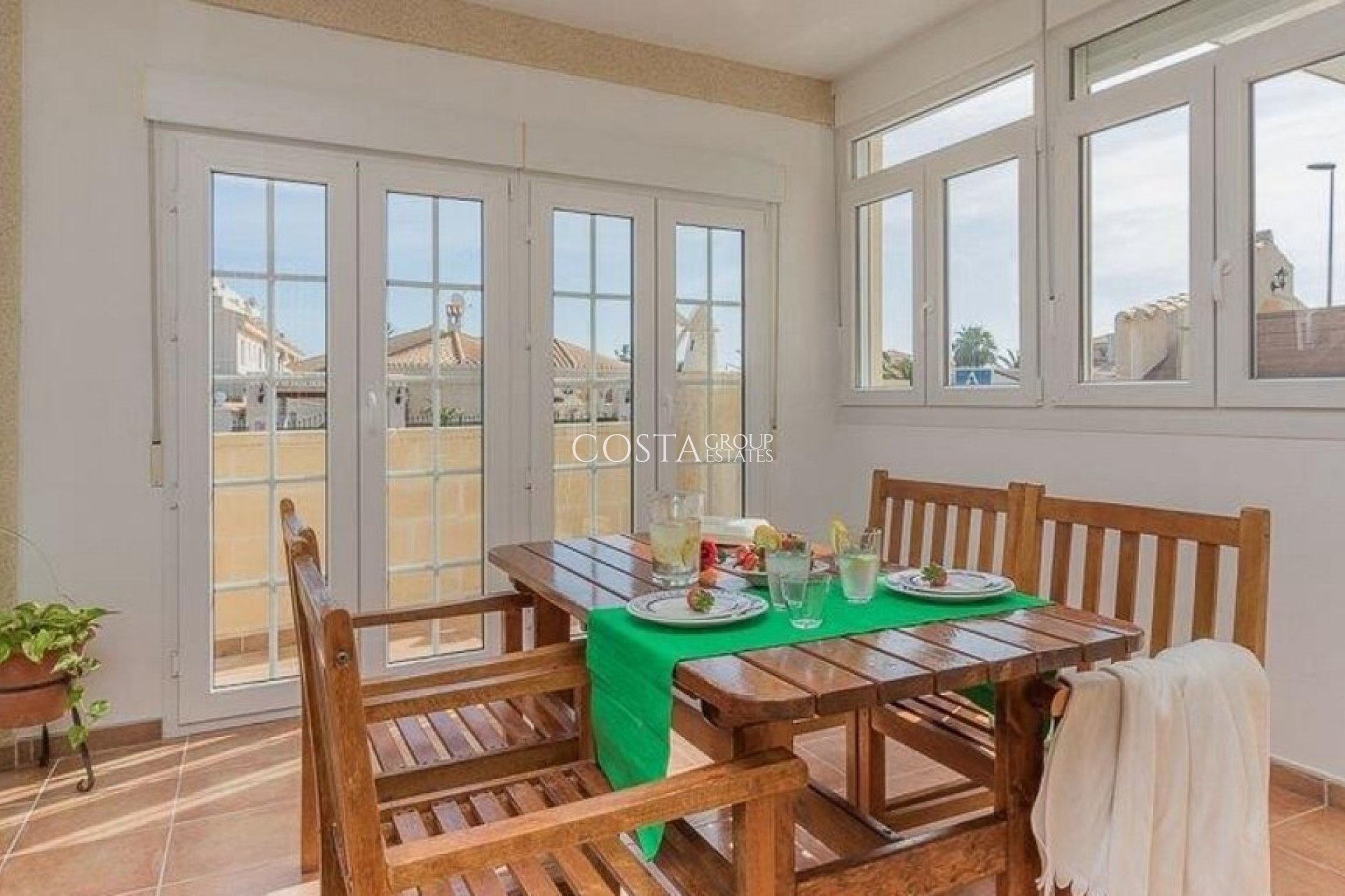 Resale - House -
Orihuela Costa - Playa Flamenca