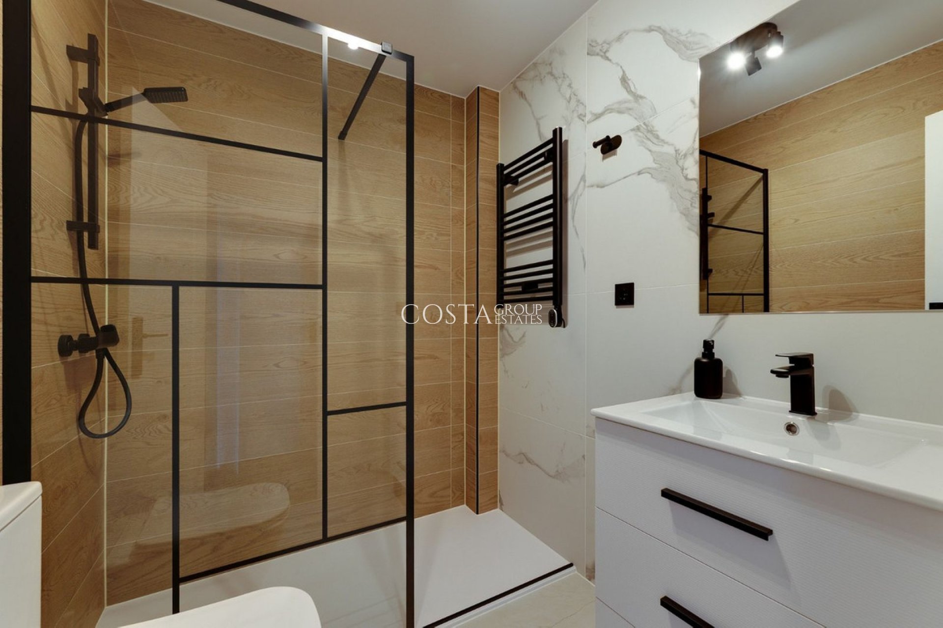 Resale - House -
Orihuela Costa - Punta Prima