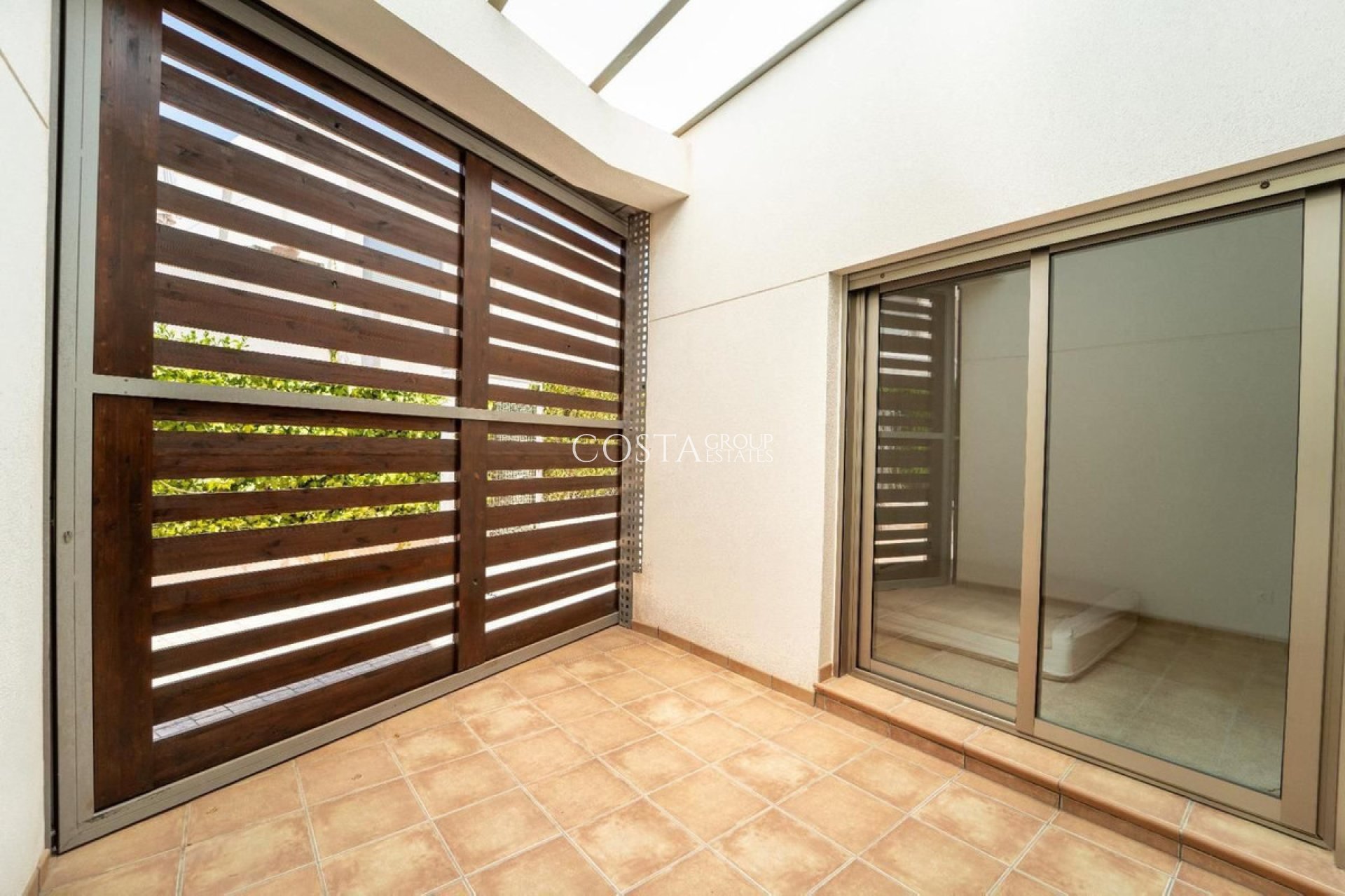 Resale - House -
Orihuela Costa - Punta Prima