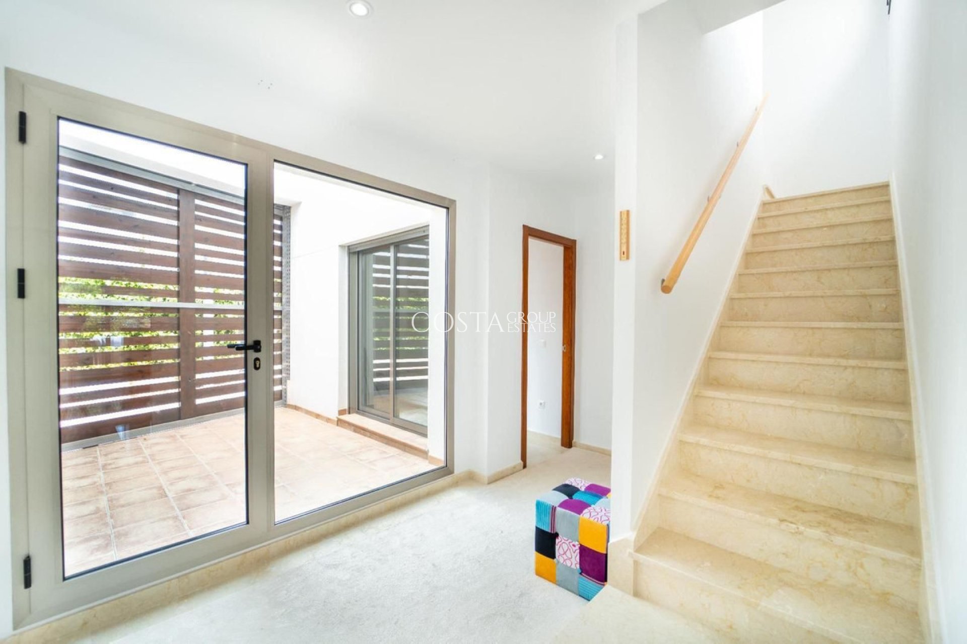 Resale - House -
Orihuela Costa - Punta Prima