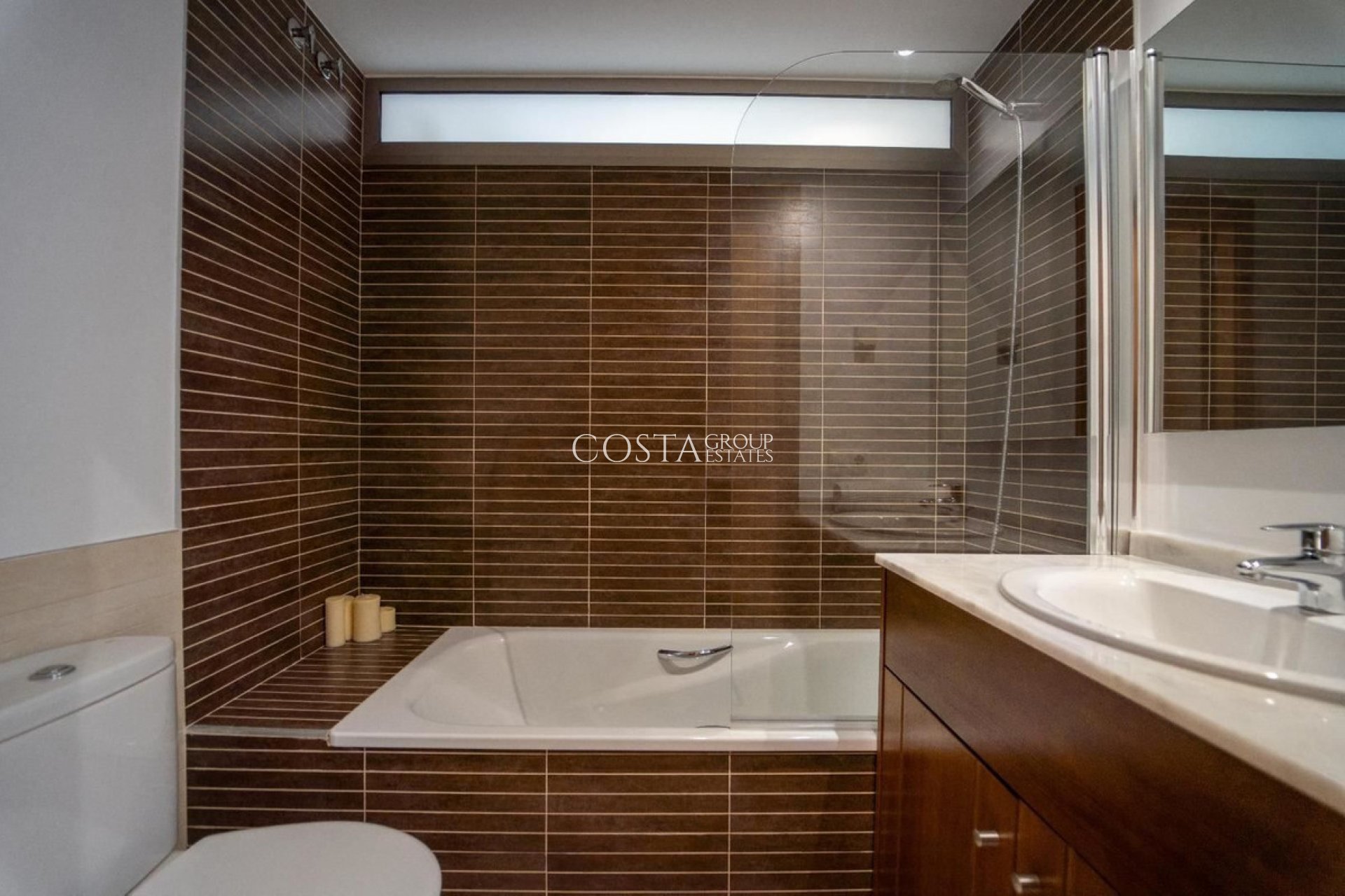 Resale - House -
Orihuela Costa - Punta Prima