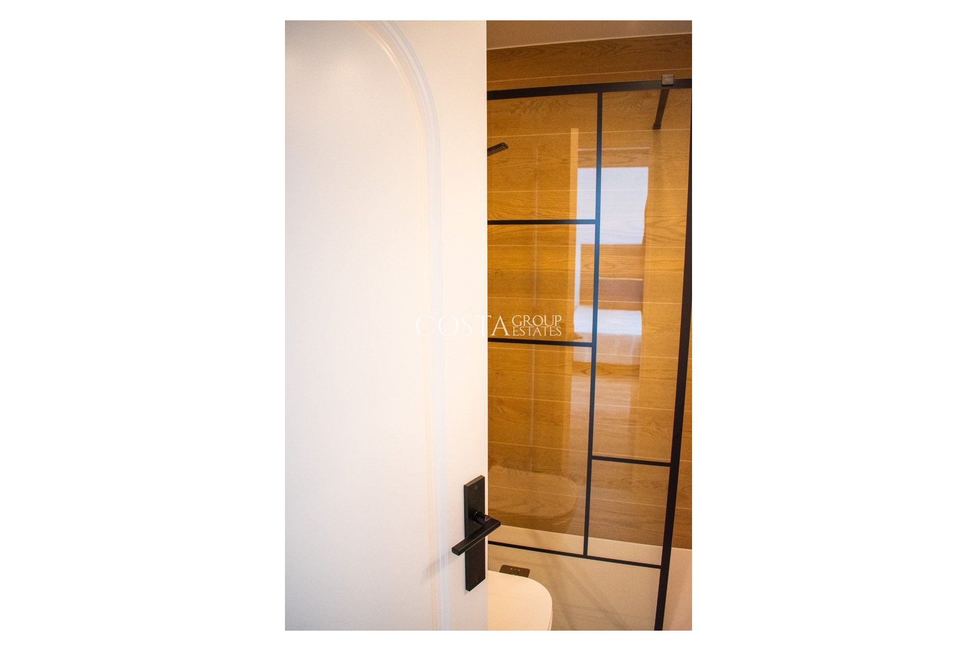 Resale - House -
Orihuela Costa - Punta Prima