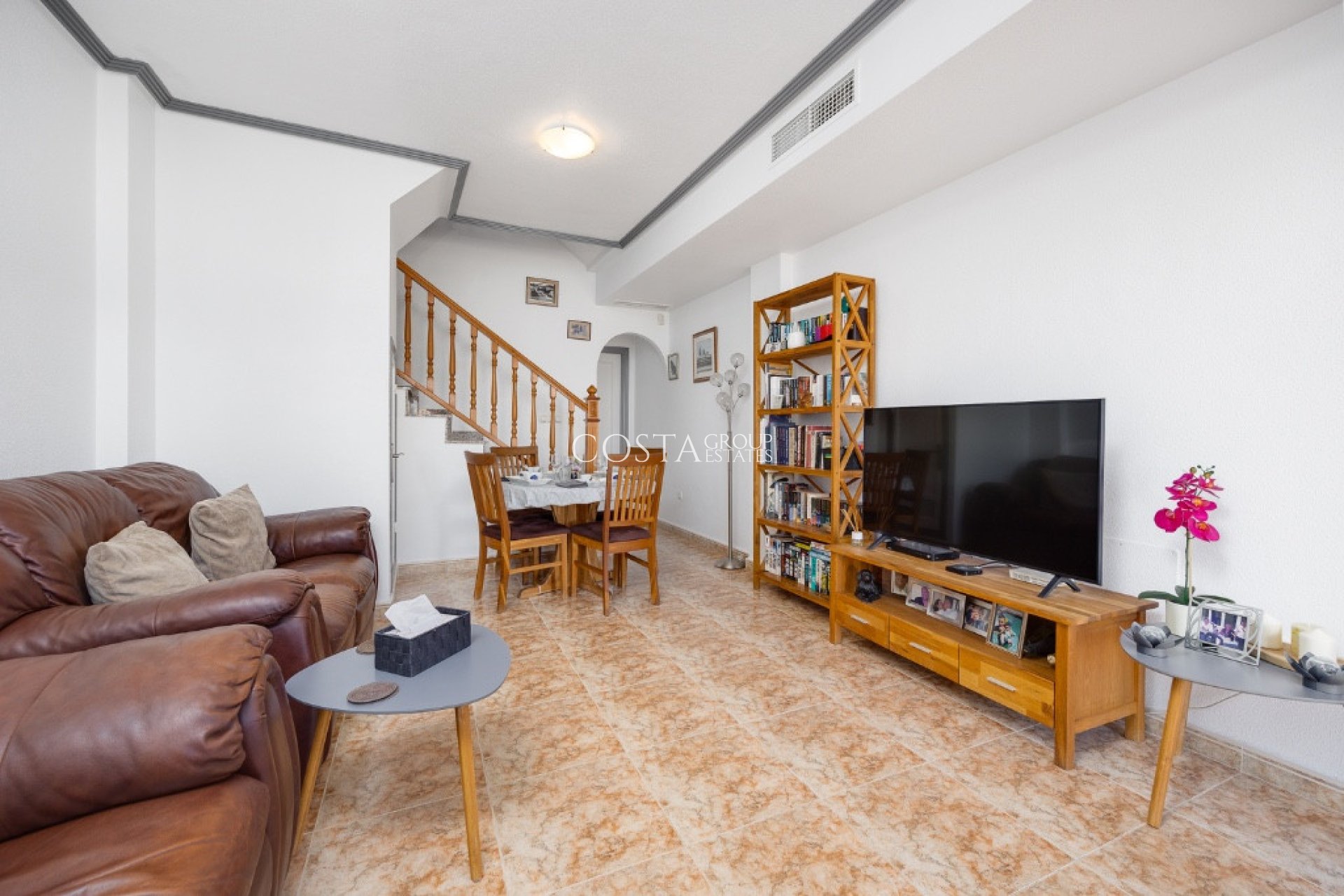 Resale - House -
Orihuela Costa - Punta Prima