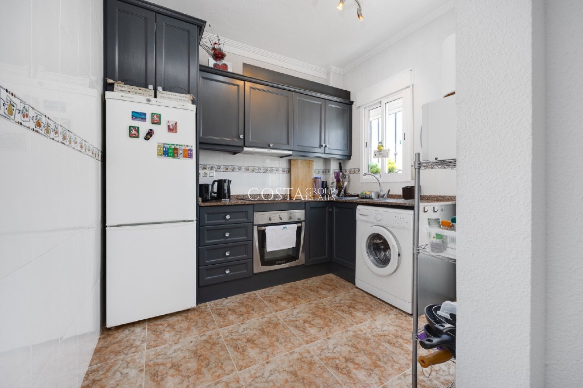 Resale - House -
Orihuela Costa - Punta Prima