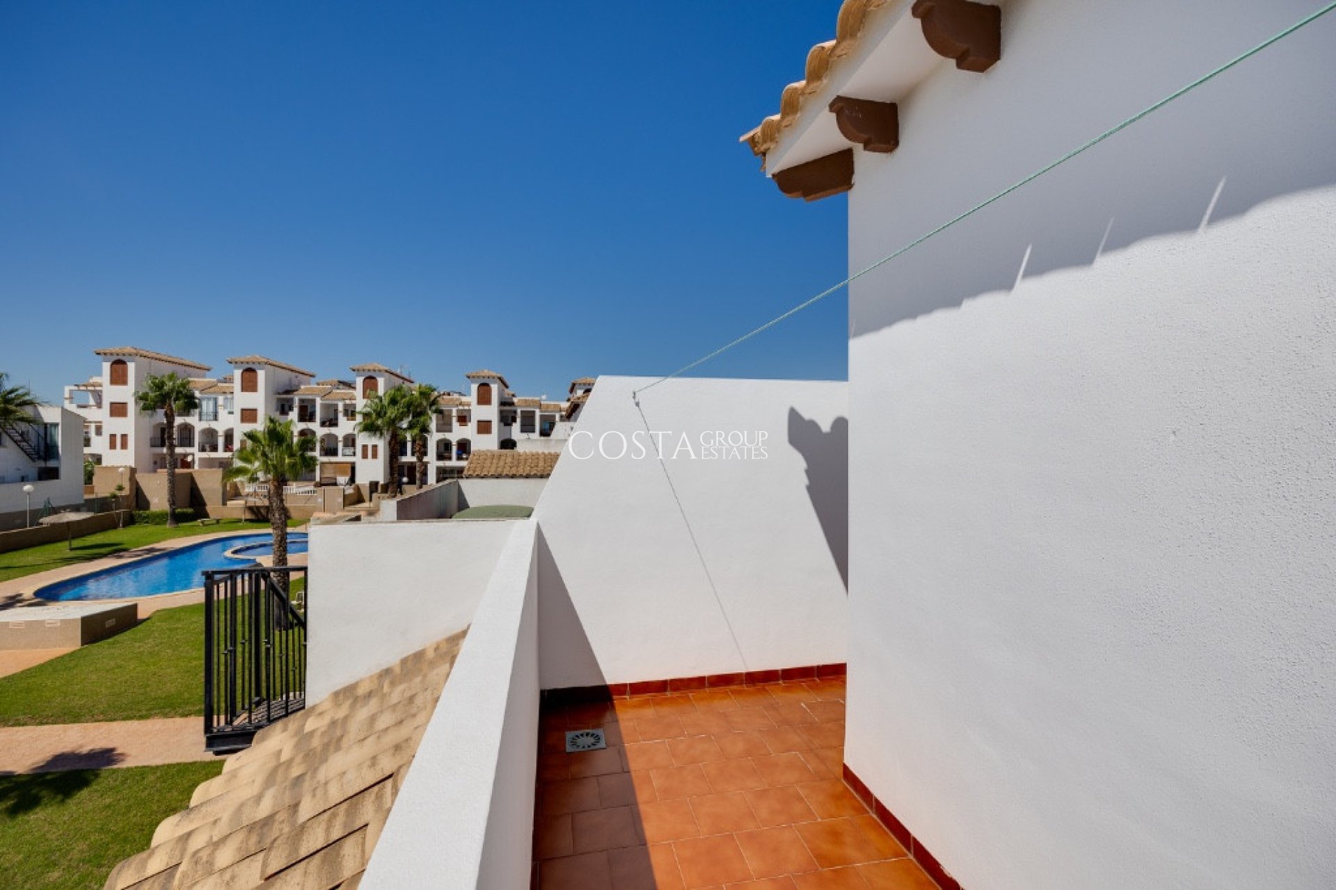 Resale - House -
Orihuela Costa - Punta Prima