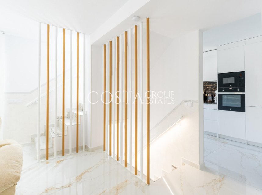 Resale - House -
Orihuela Costa - Punta Prima