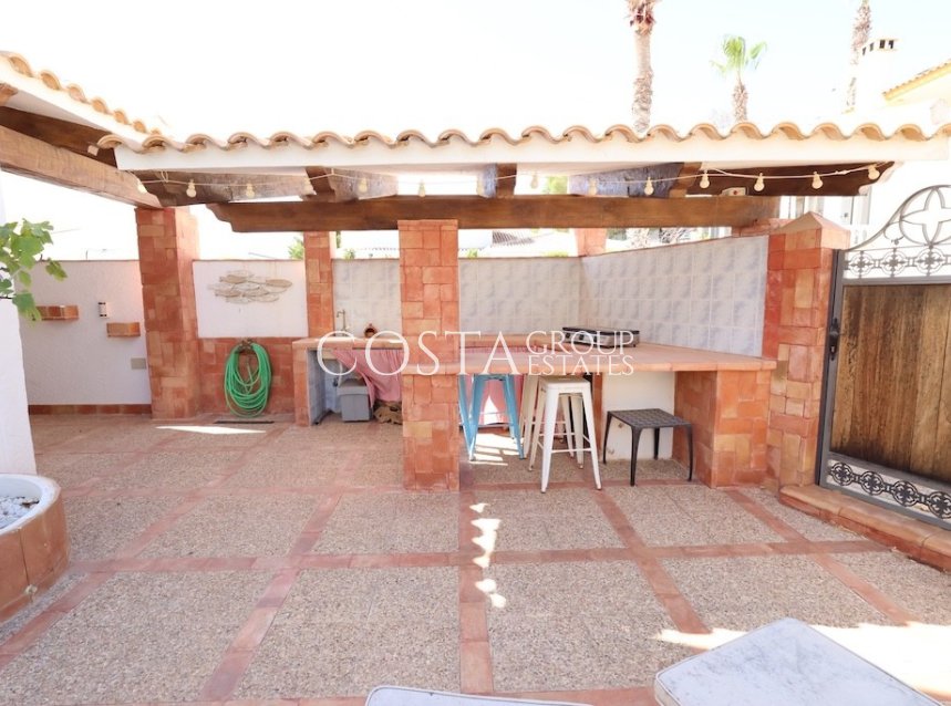 Resale - House -
Orihuela Costa - Villamartin