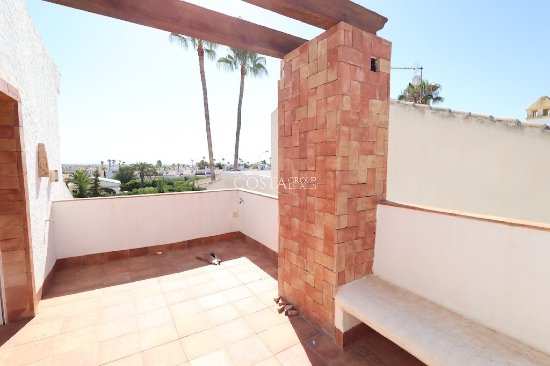 Resale - House -
Orihuela Costa - Villamartin