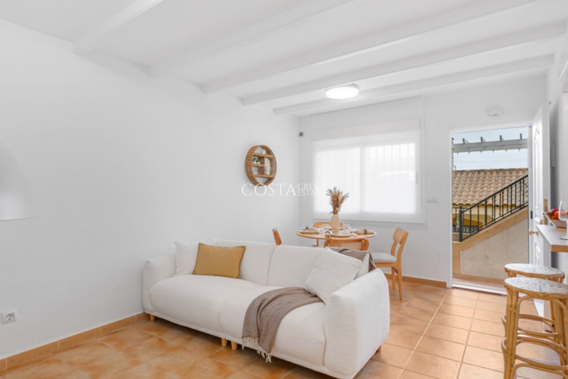 Resale - House -
Orihuela Costa - Villamartin