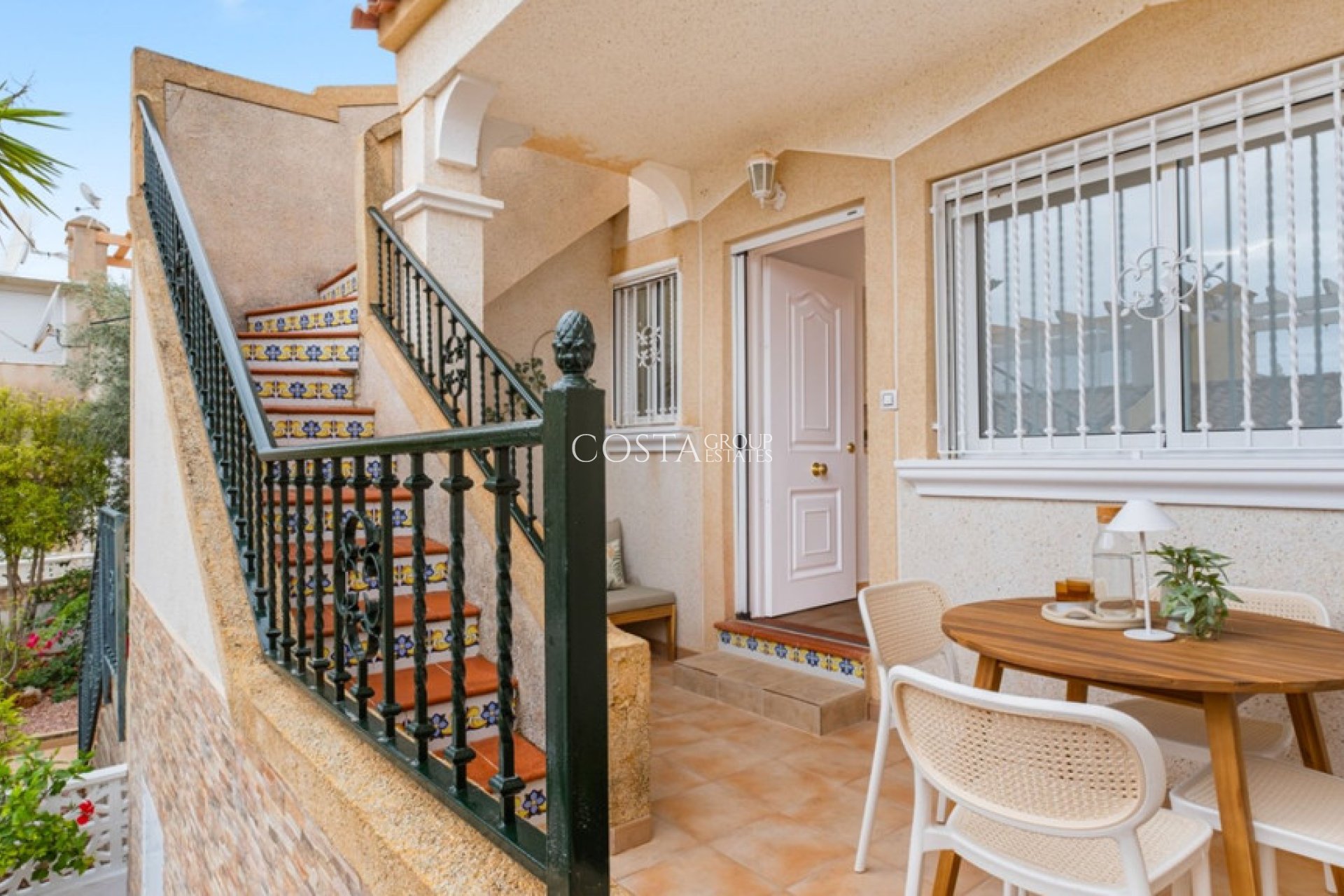 Resale - House -
Orihuela Costa - Villamartin