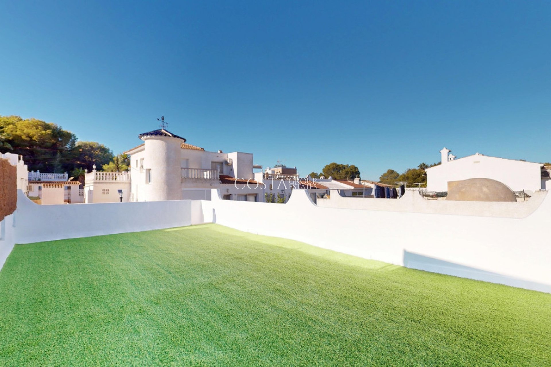 Resale - House -
Orihuela Costa - Villamartin