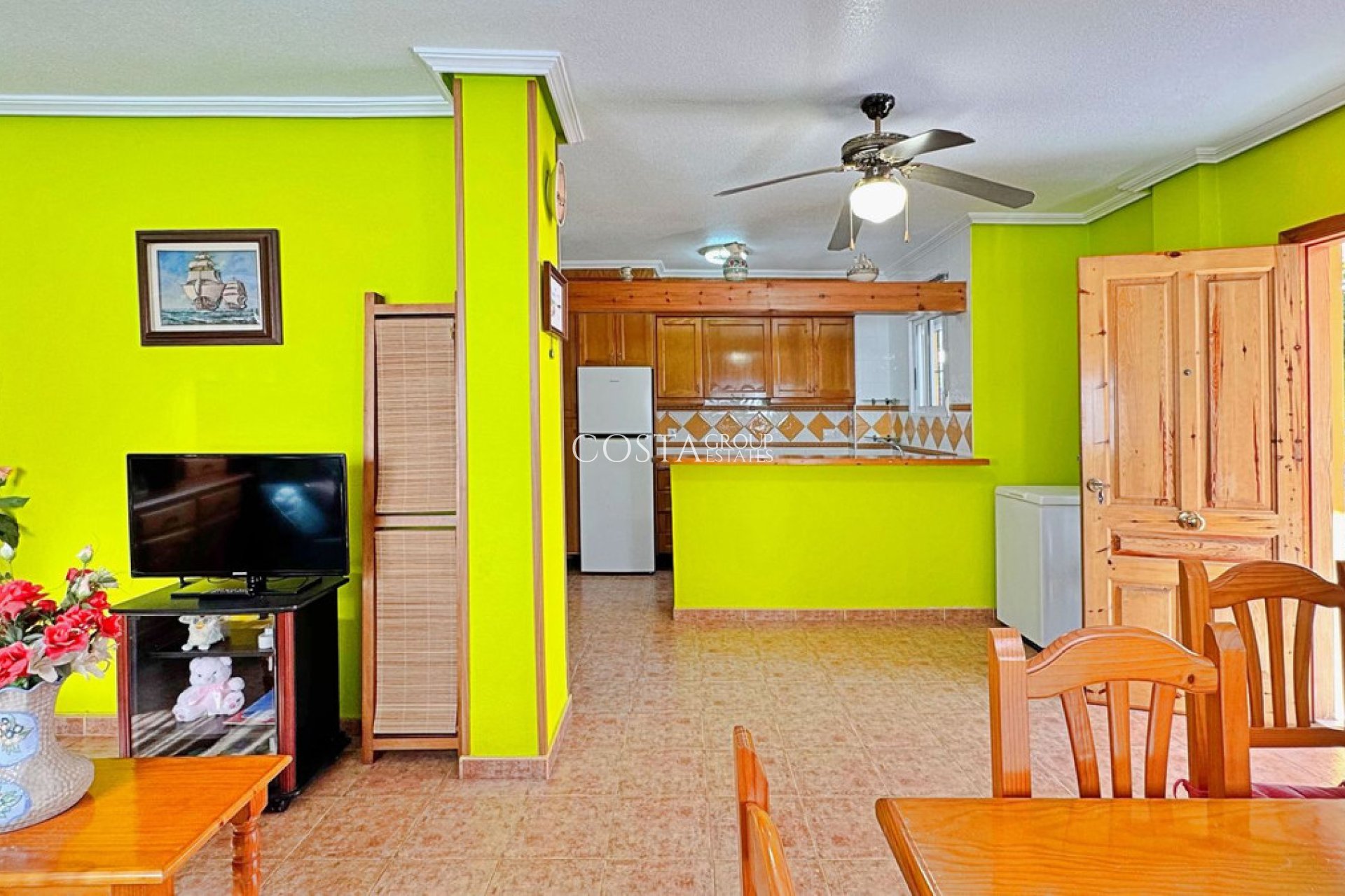 Resale - House -
Orihuela - La Campana