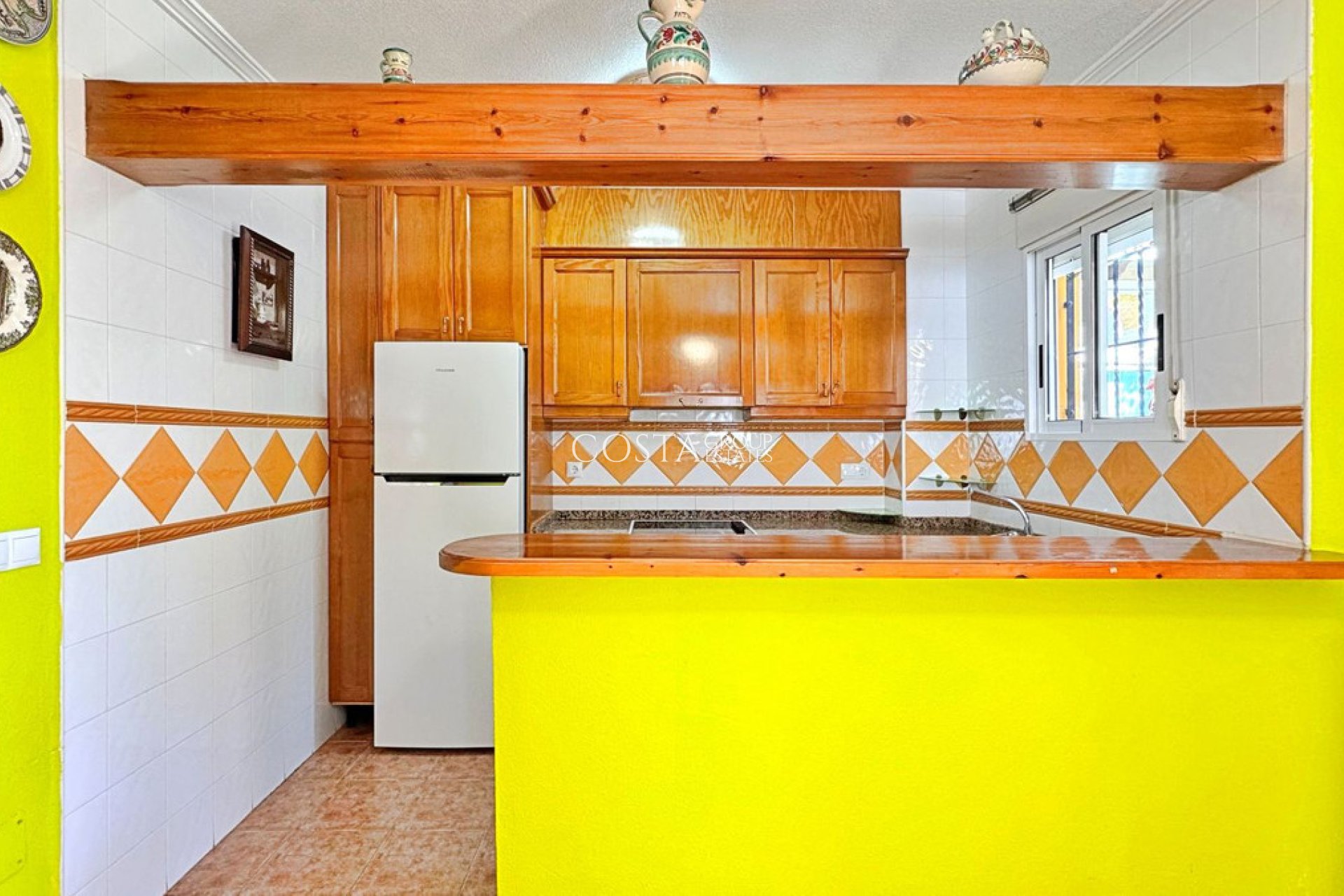 Resale - House -
Orihuela - La Campana