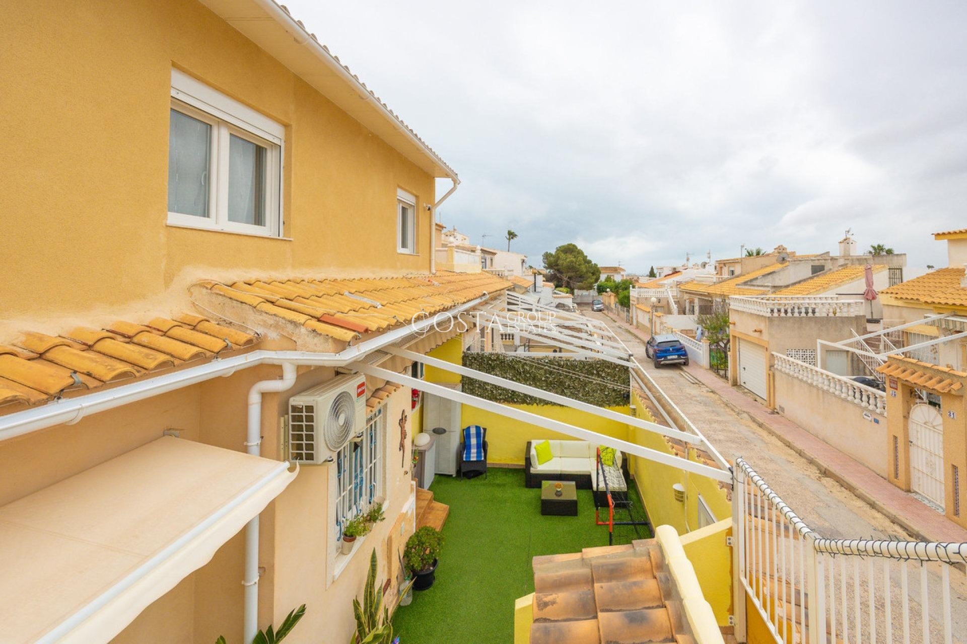 Resale - House -
Orihuela - La Florida