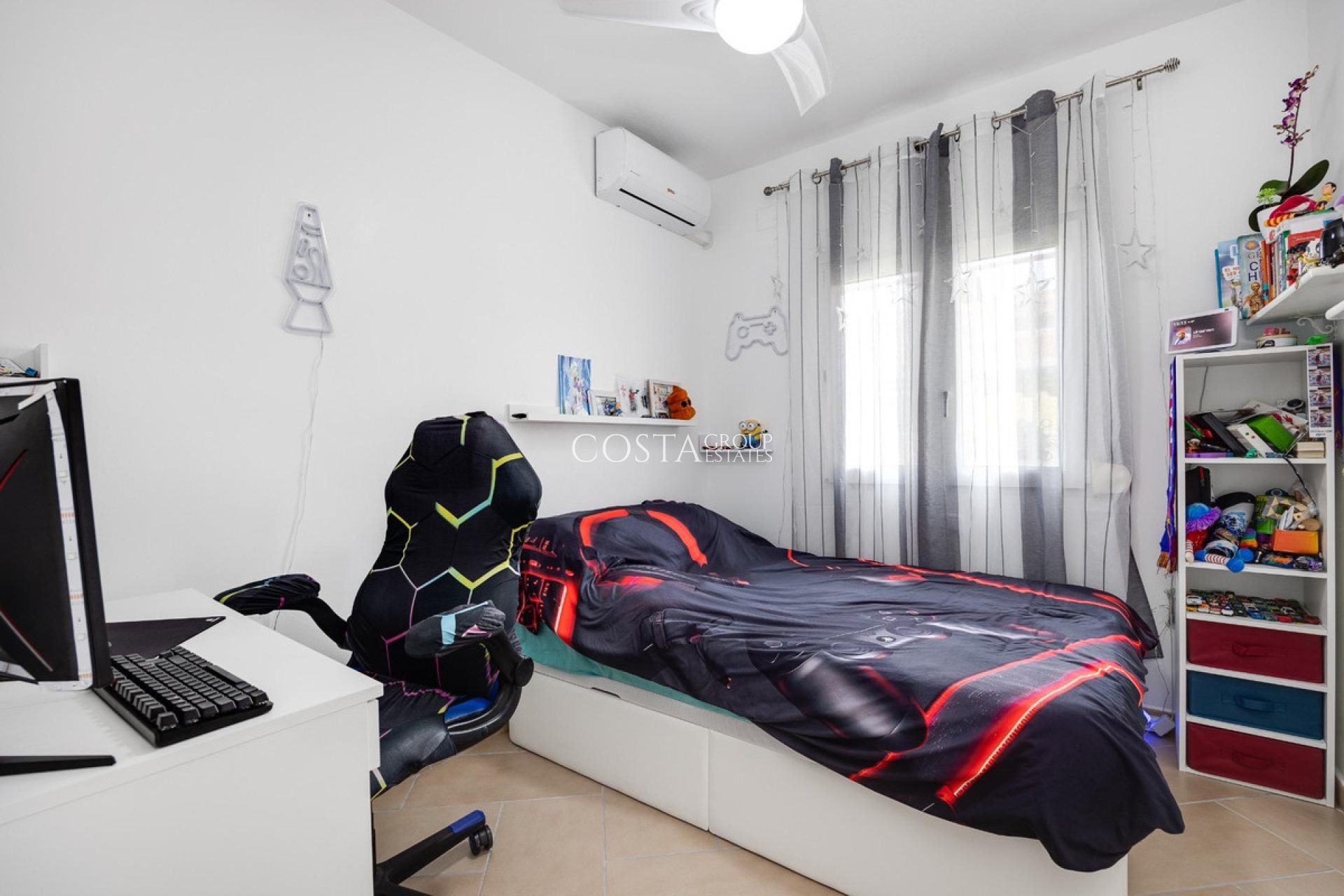 Resale - House -
Orihuela - La Florida