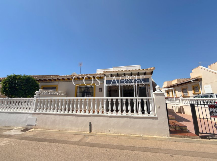 Resale - House -
Orihuela - La Regia