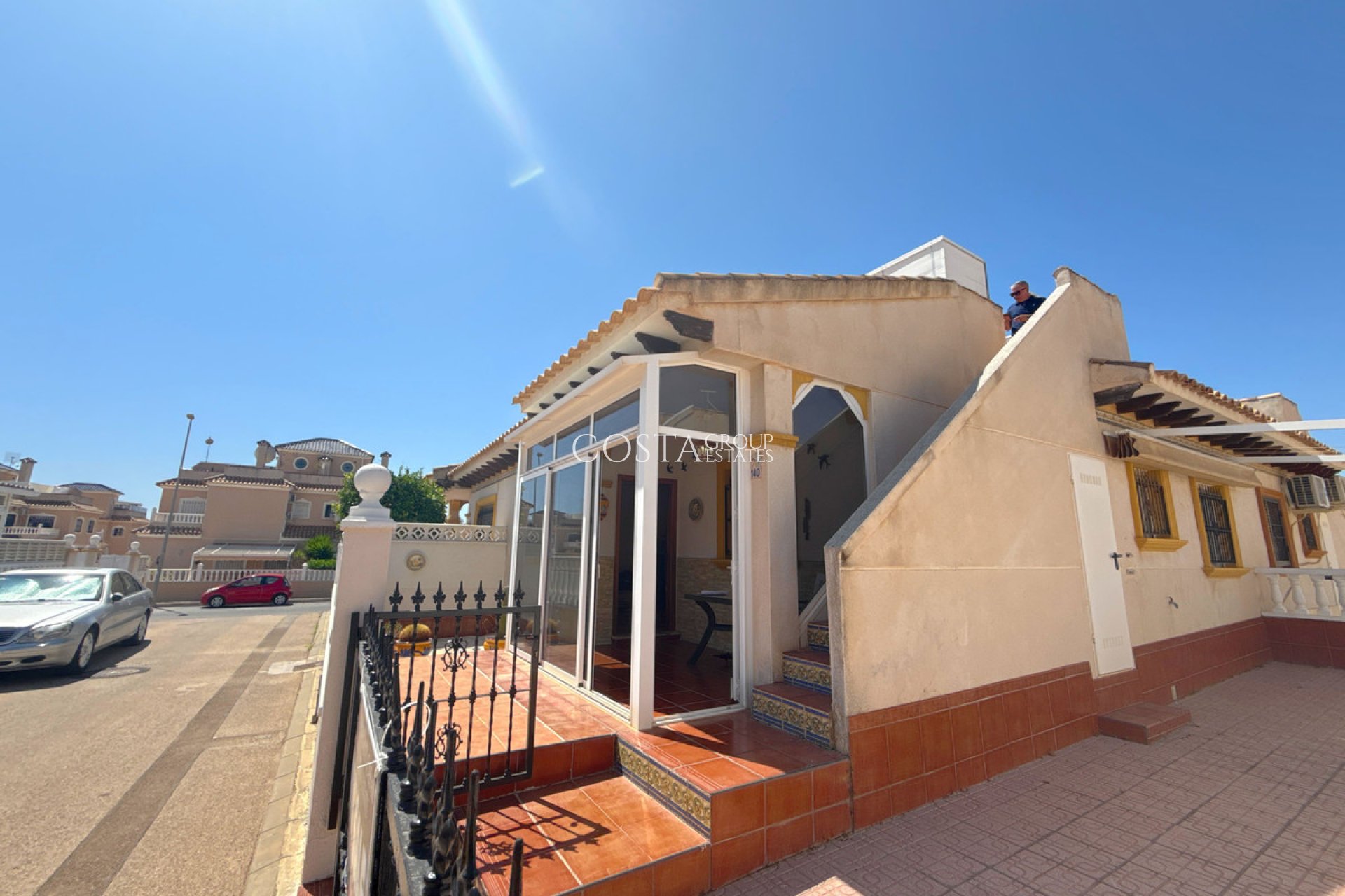 Resale - House -
Orihuela - La Regia