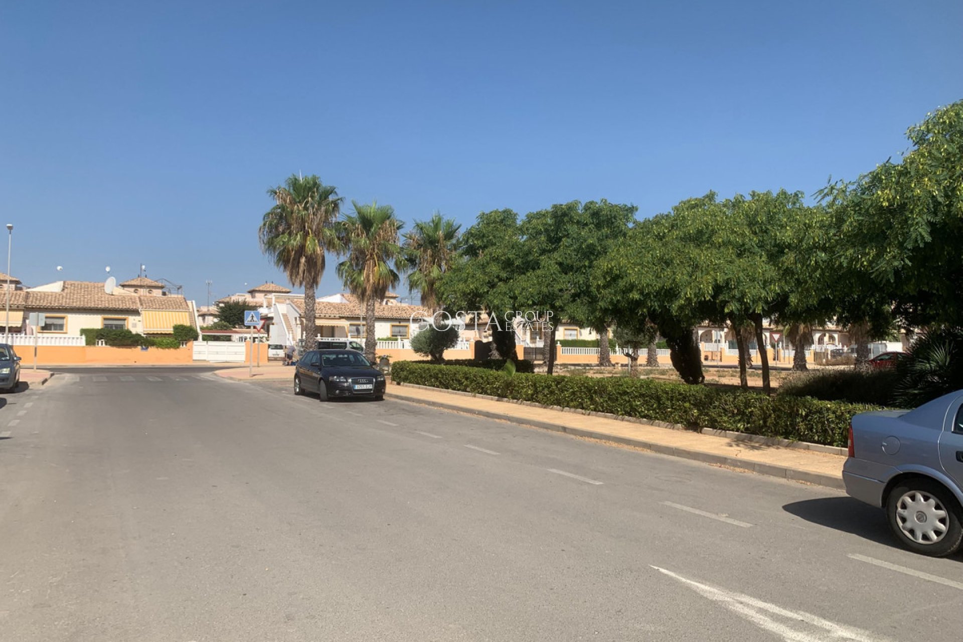 Resale - House -
Orihuela - Lomas de Cabo Roig